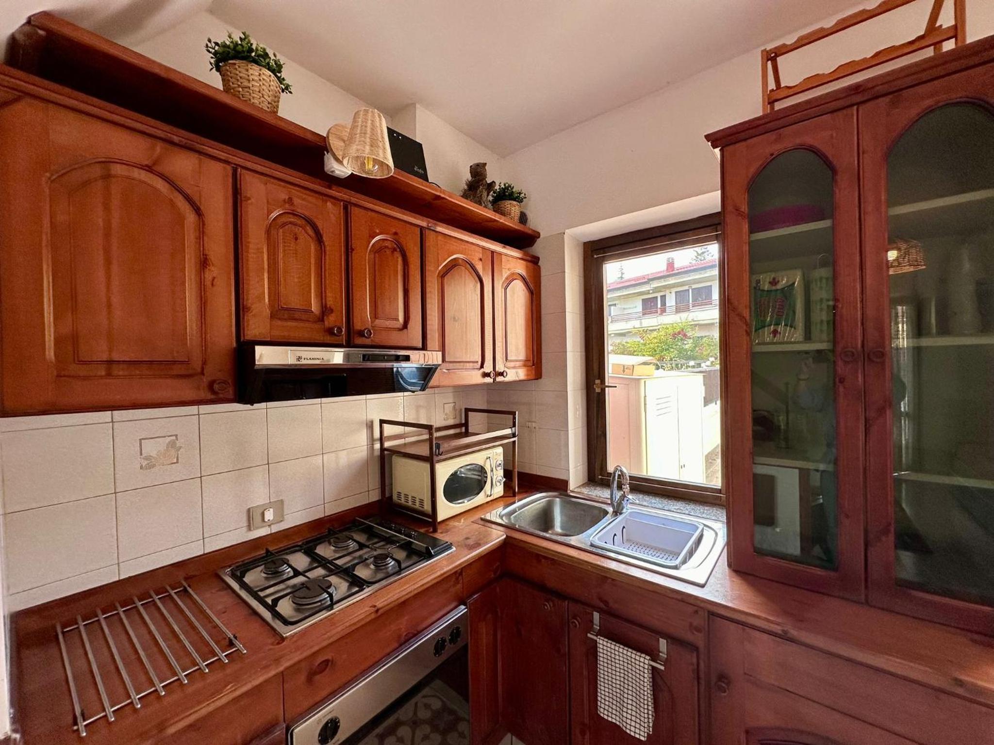 Two-Bedroom House photo 3