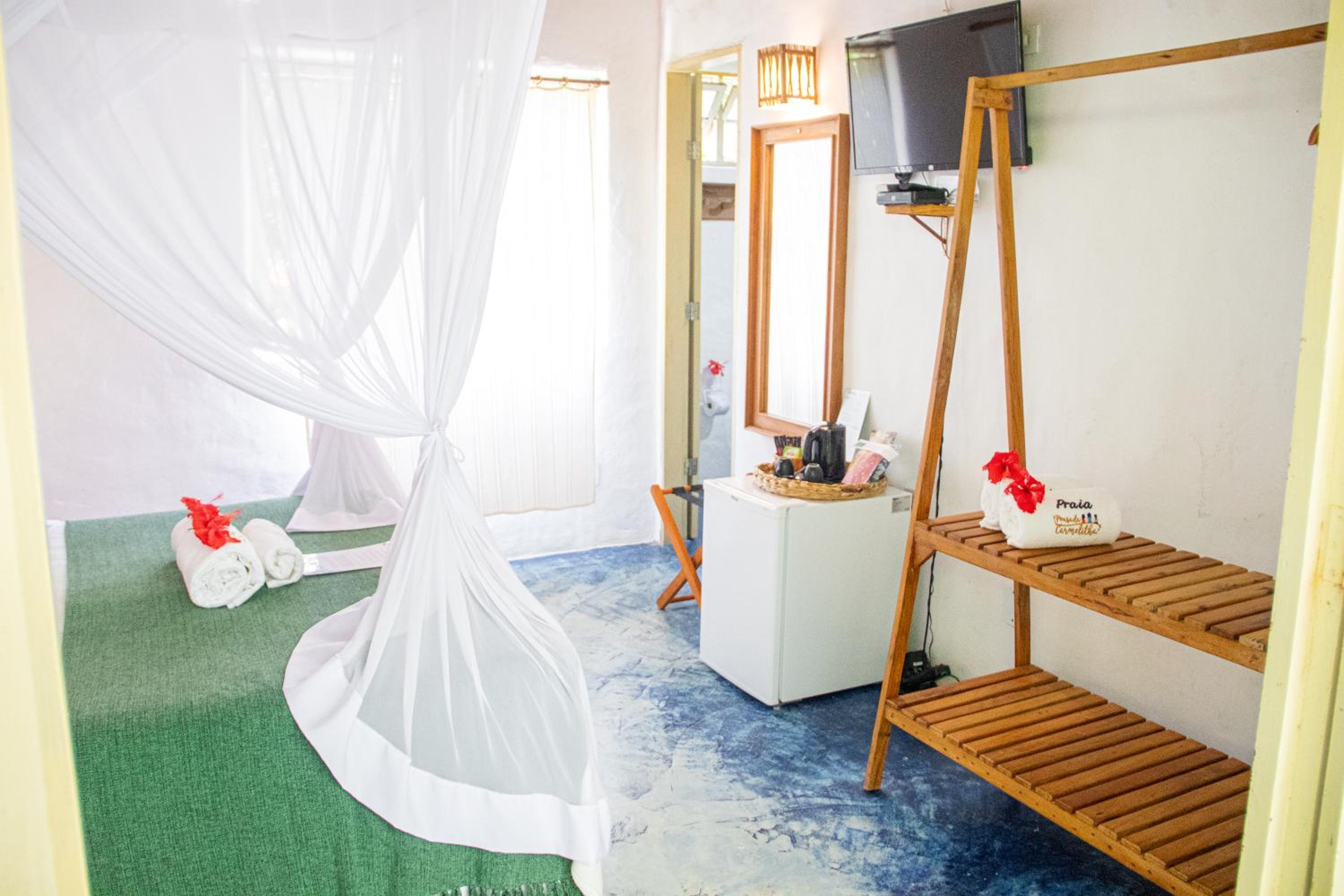Double Room - Photo 9