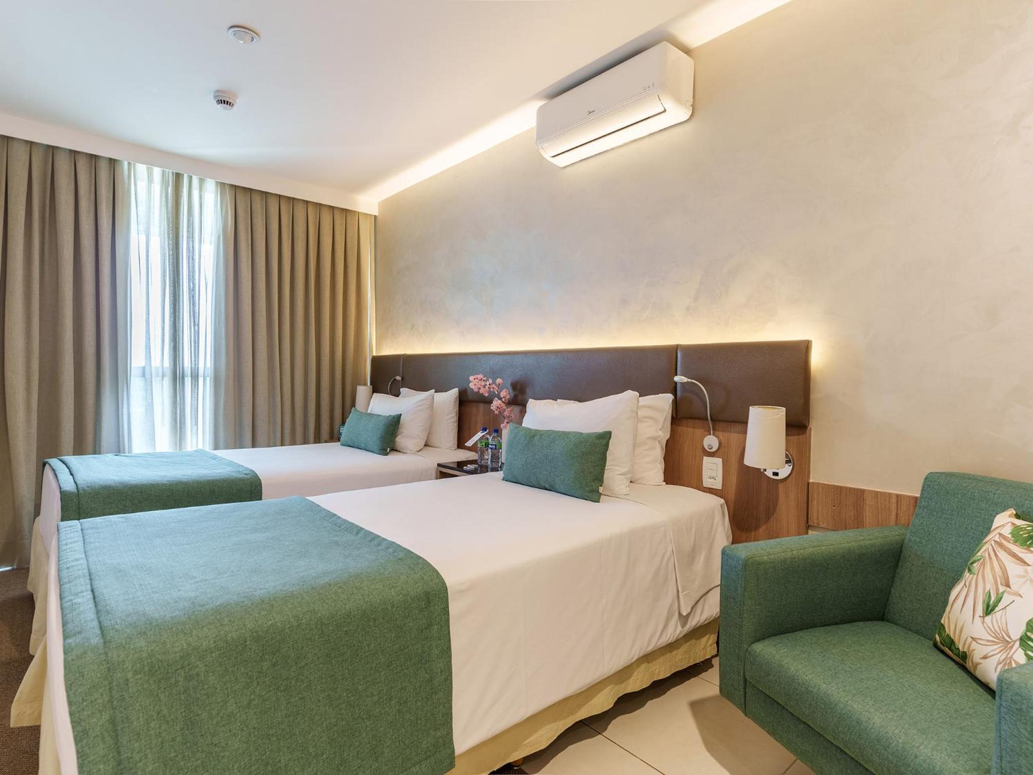 Superior Twin Room with City View