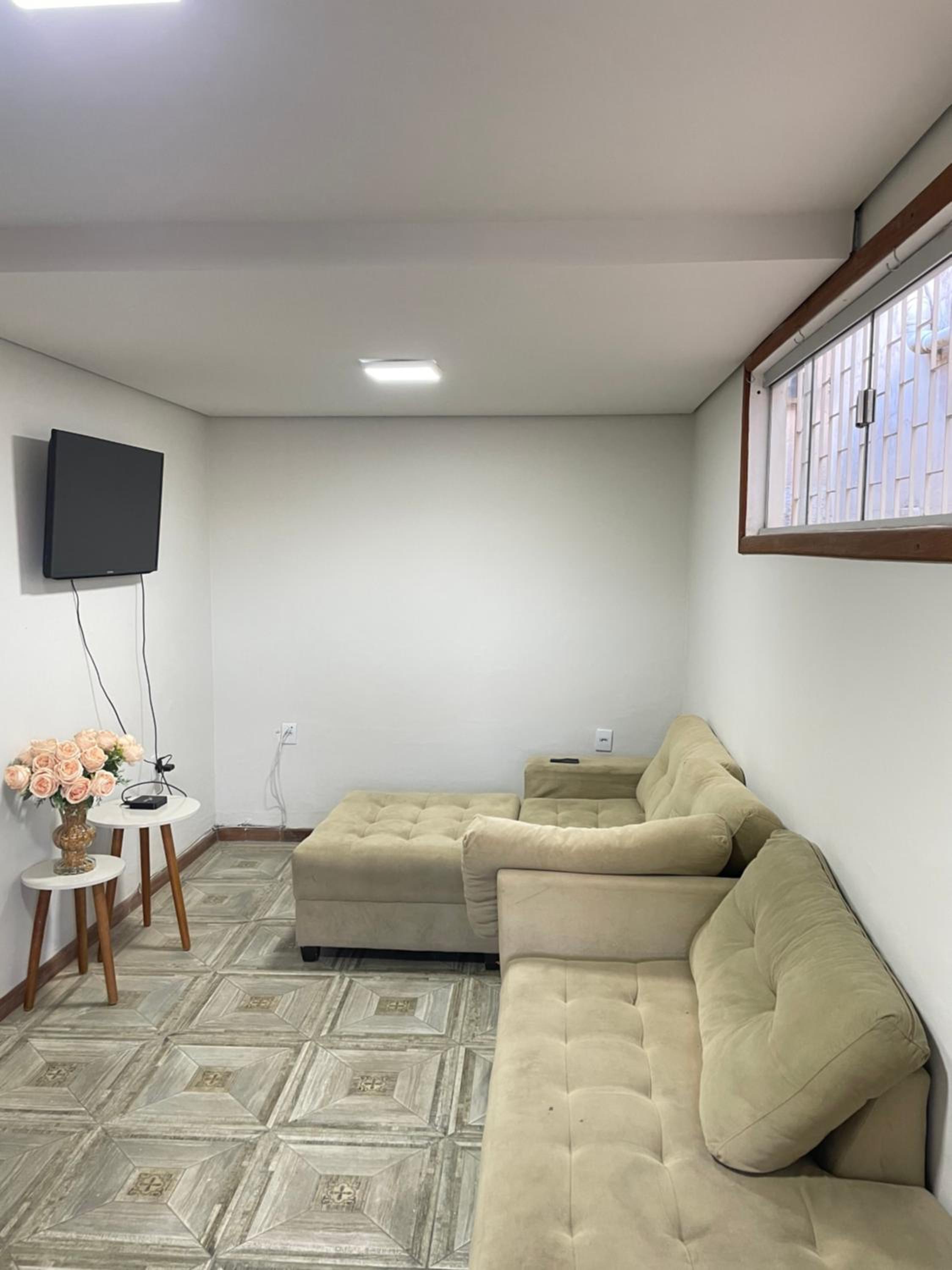 Three-Bedroom Apartment photo 1