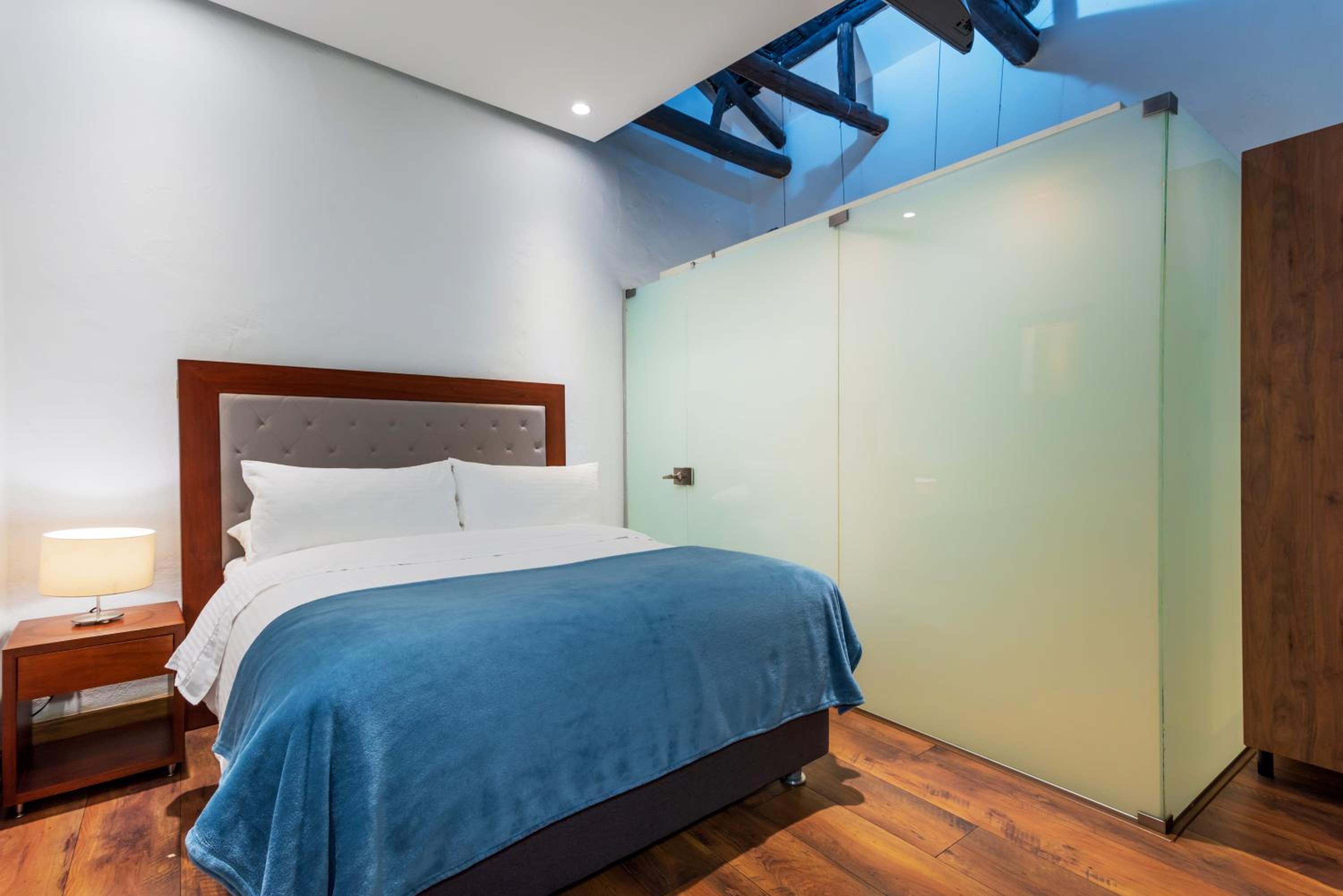 Large Double Room