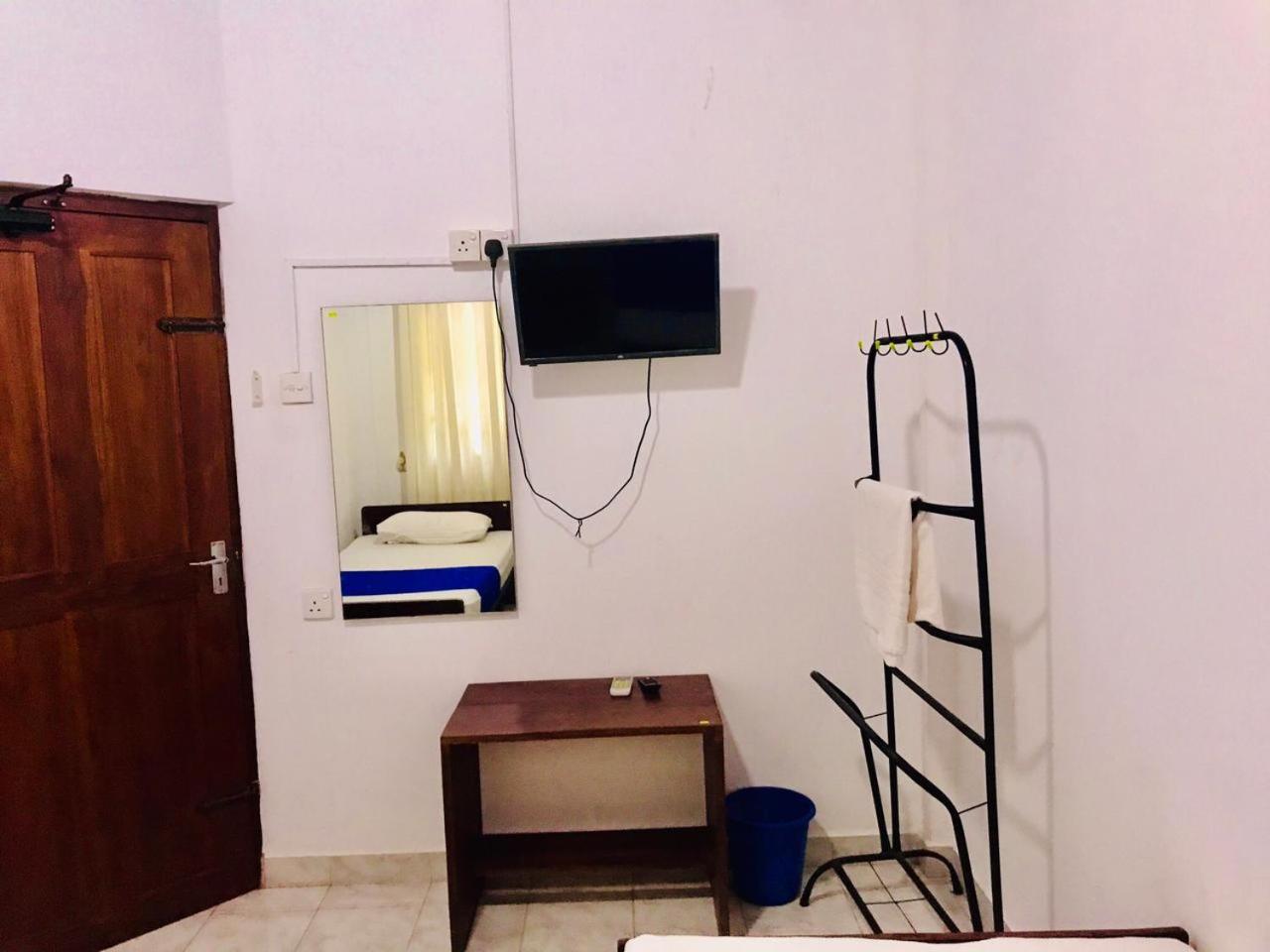Deluxe Double Room With Balcony photo 2