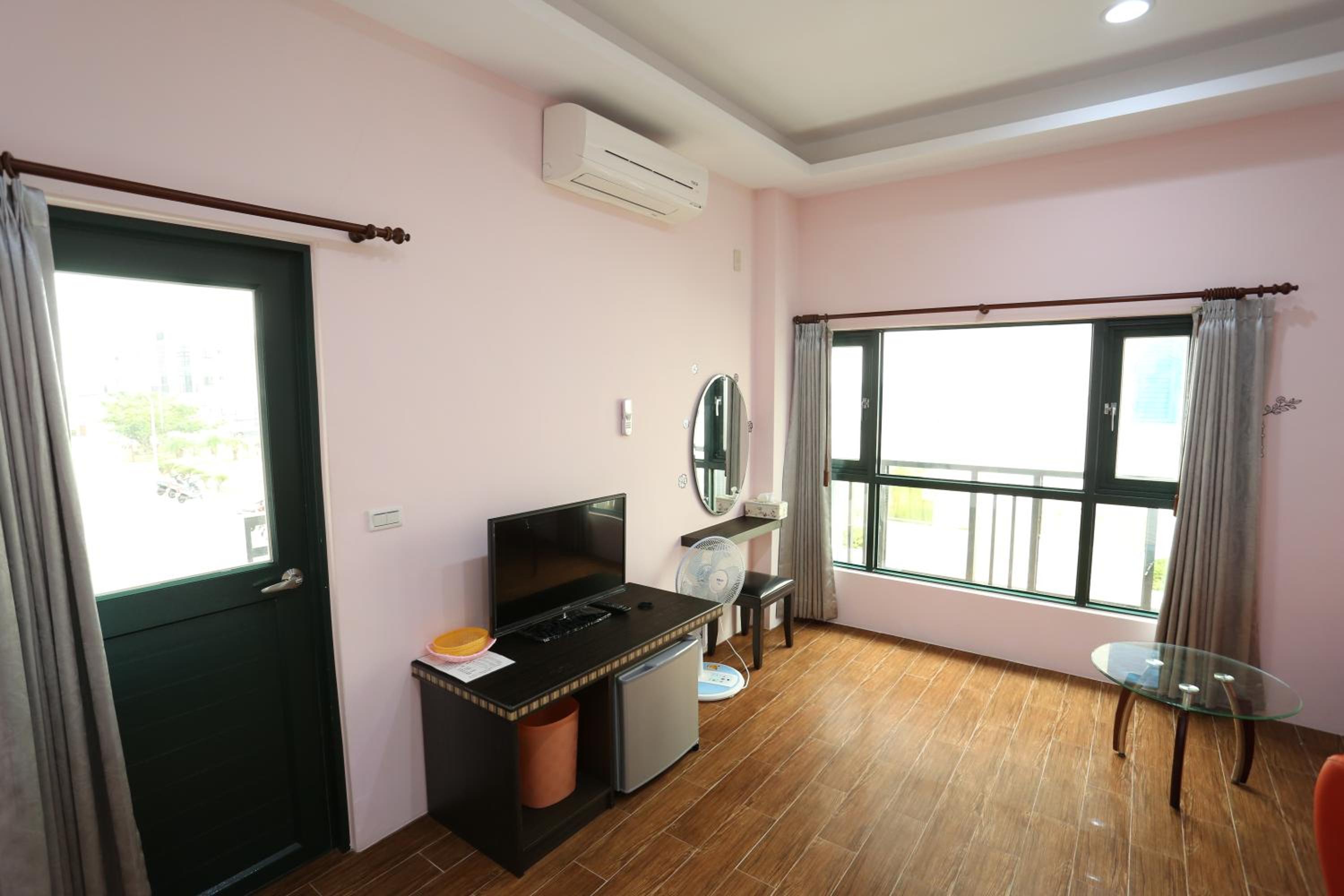 Double Room with Balcony and Sea View photo 2