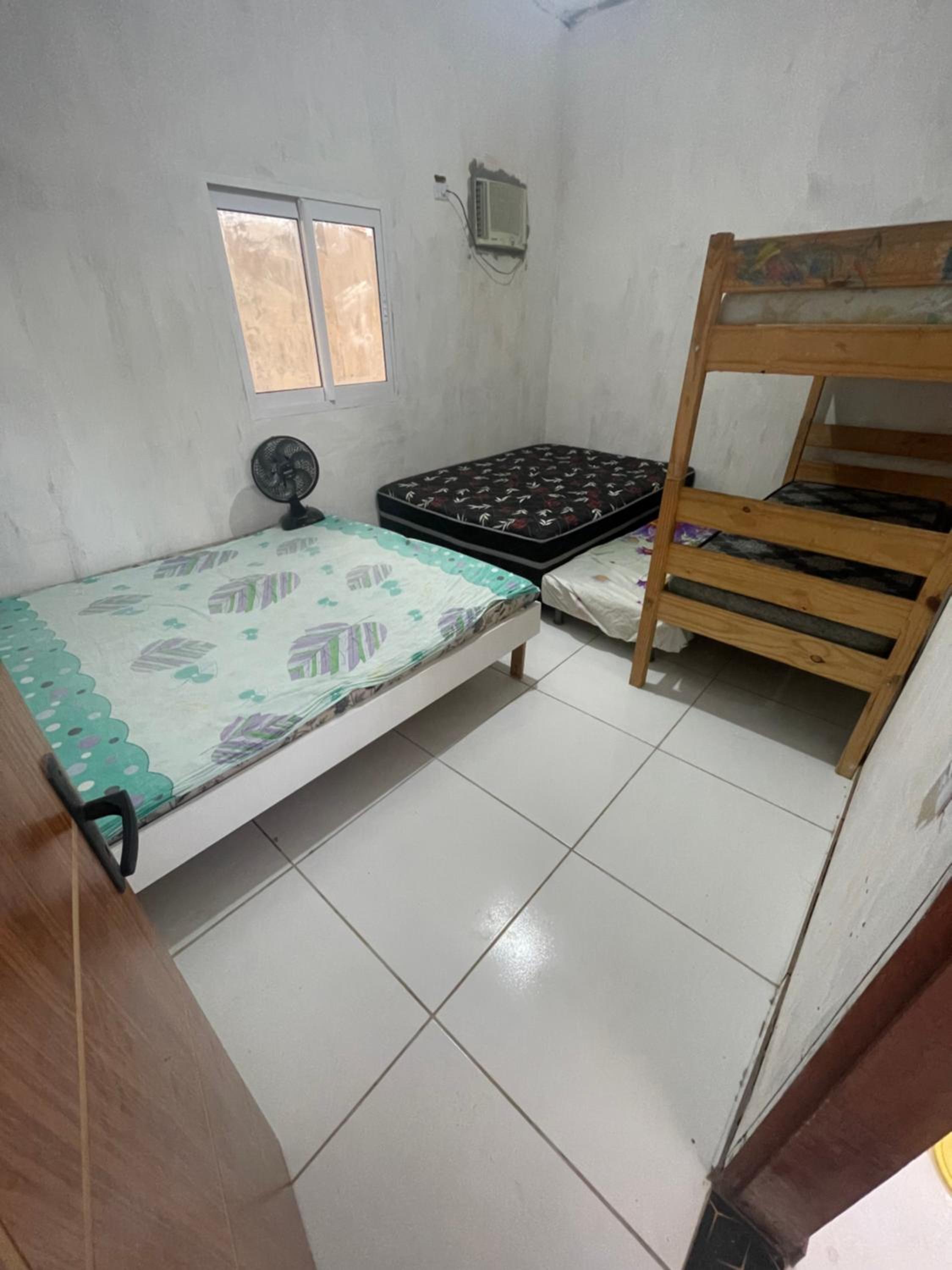 One-Bedroom House photo 1