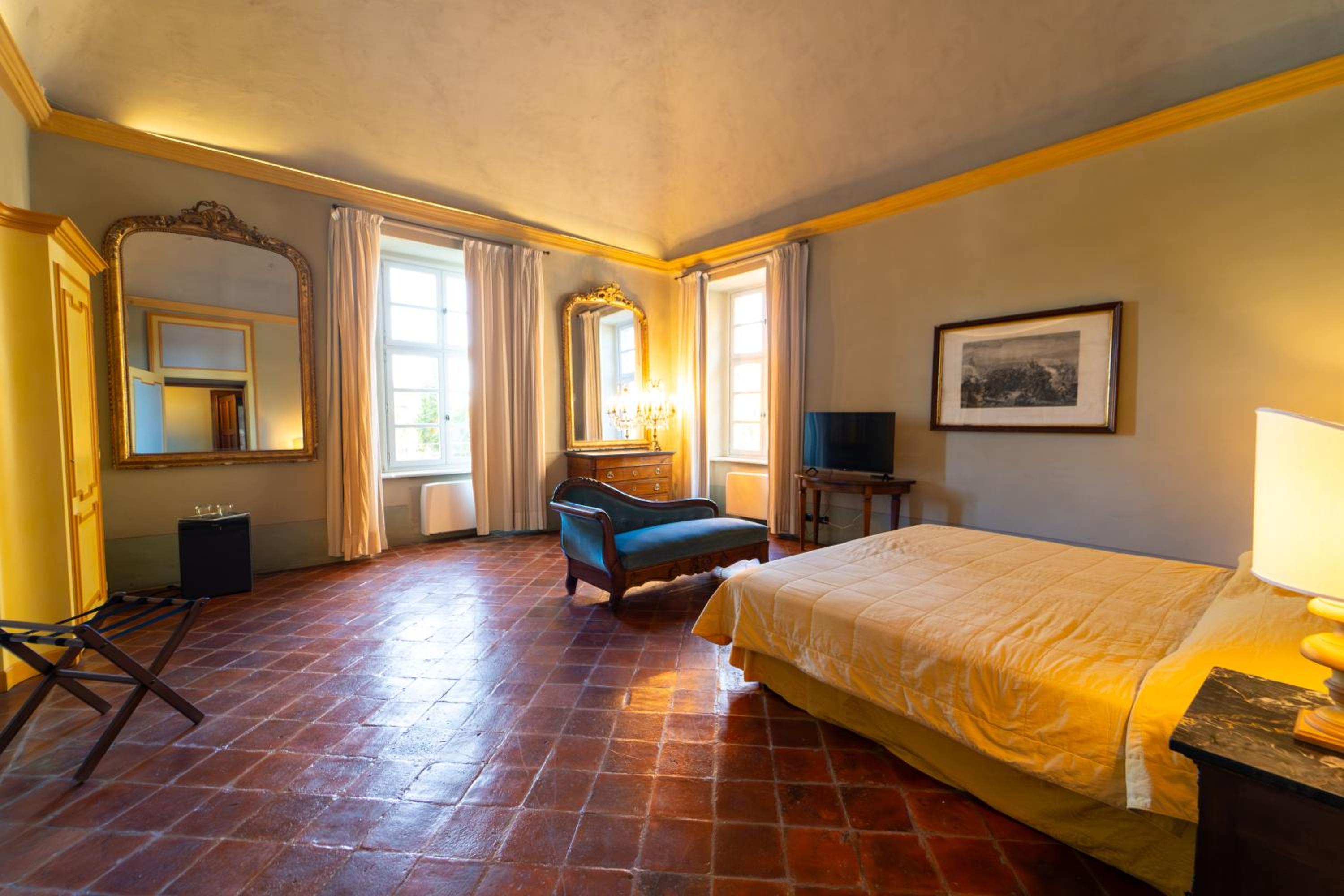 Large Double Room