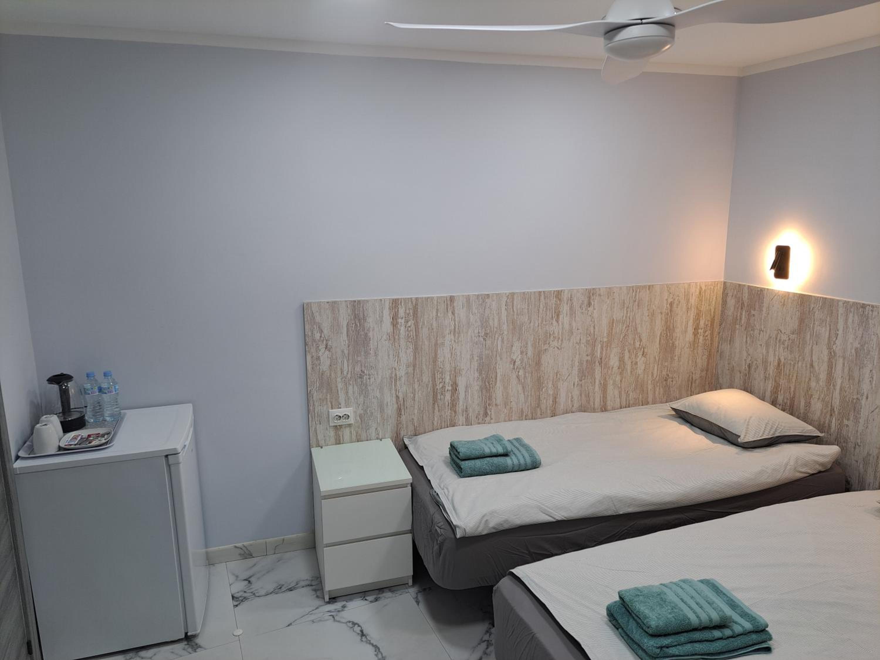 Habitación Doble con Baño Privado