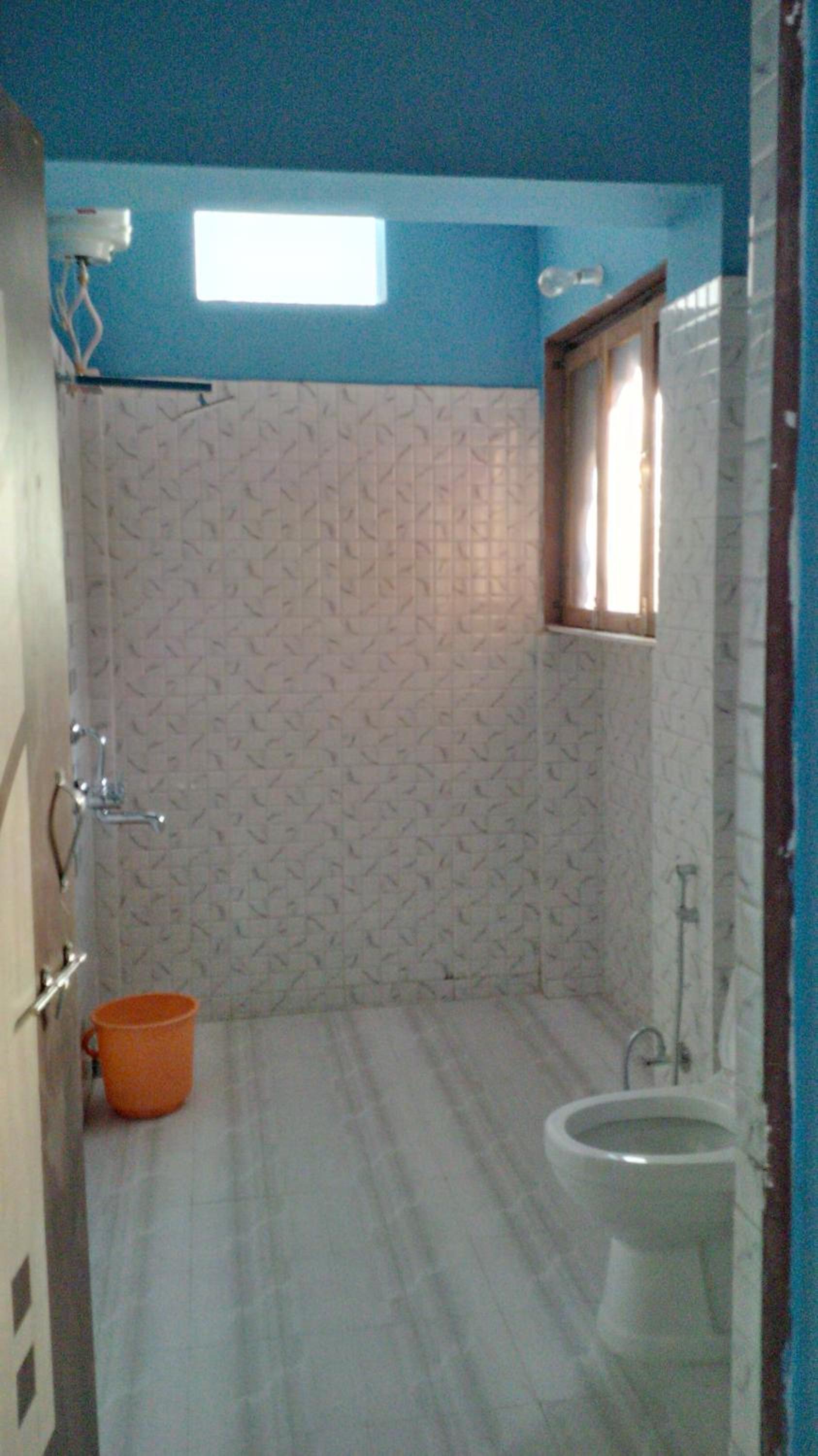 Deluxe Queen Suite photo 2