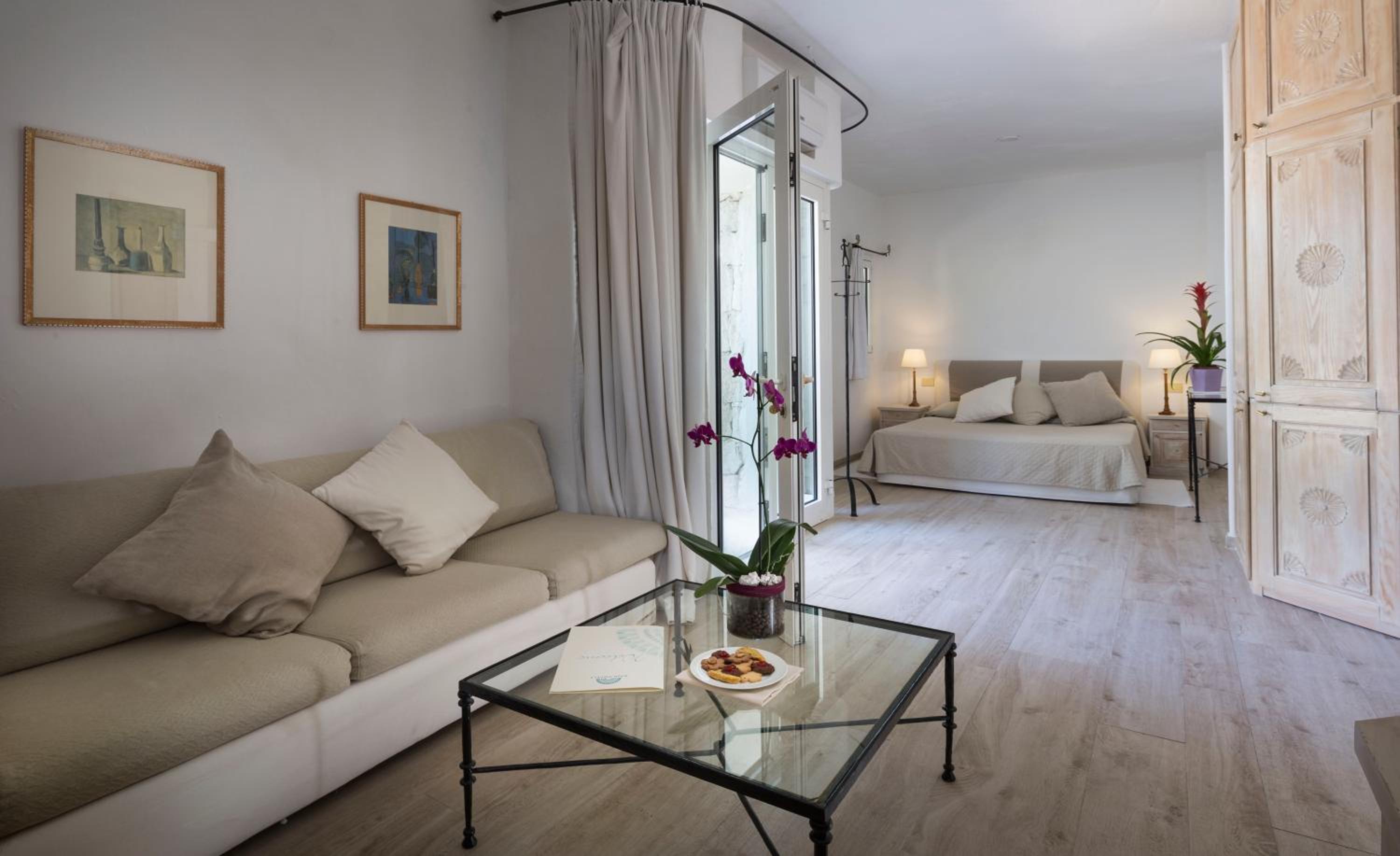 Junior Suite with Garden View - Photo 5