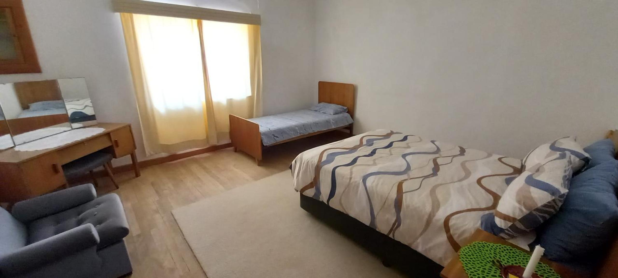 Four-Bedroom House photo 1