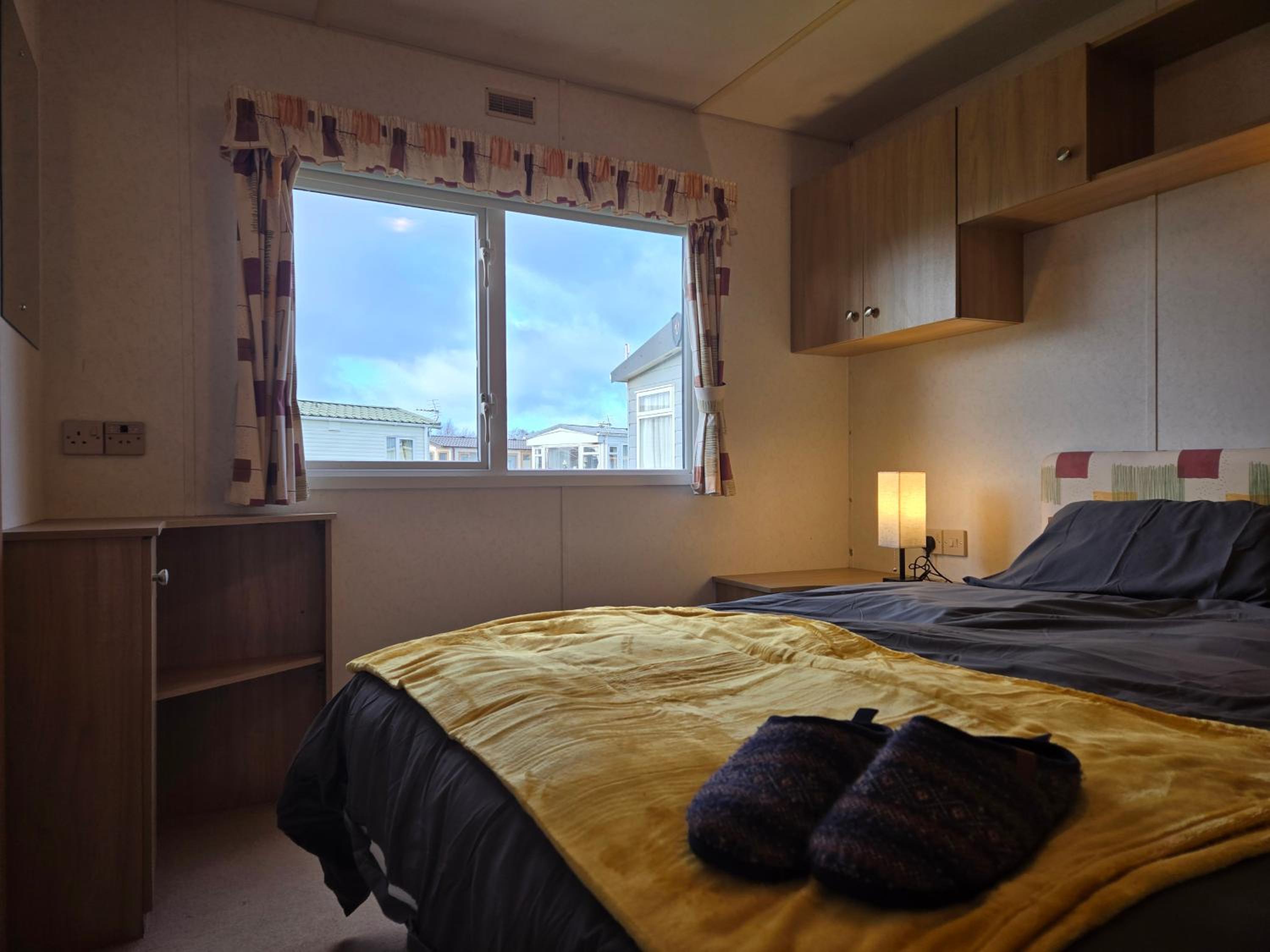 Two-Bedroom House photo 3