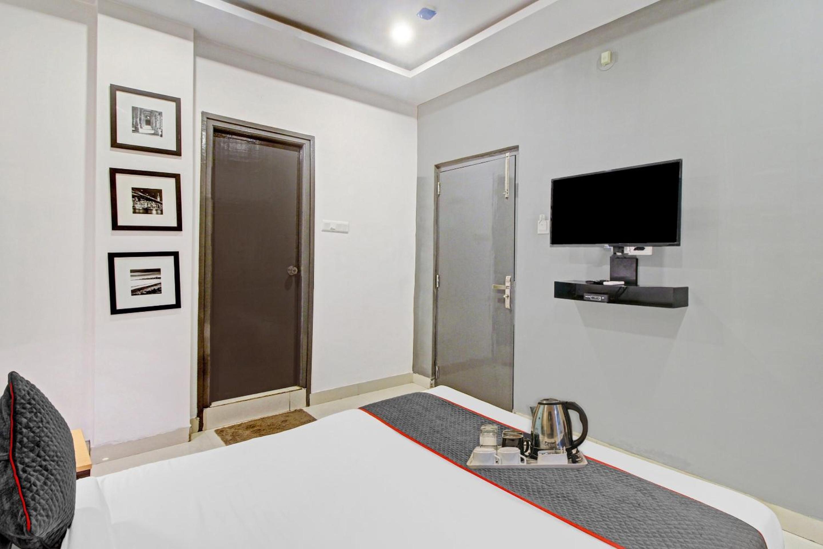 Classic Triple Room - Photo 6