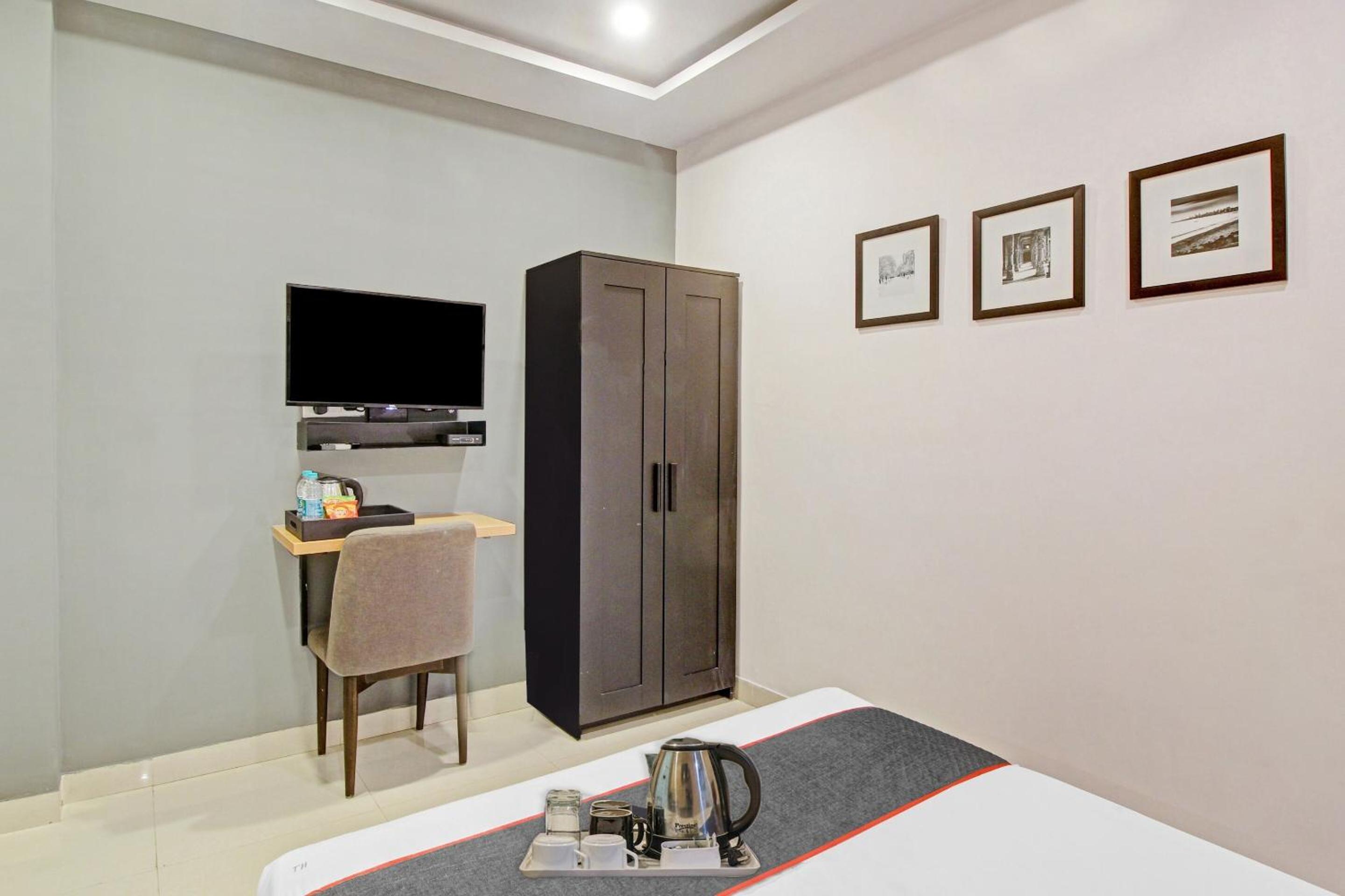Classic Triple Room - Photo 7