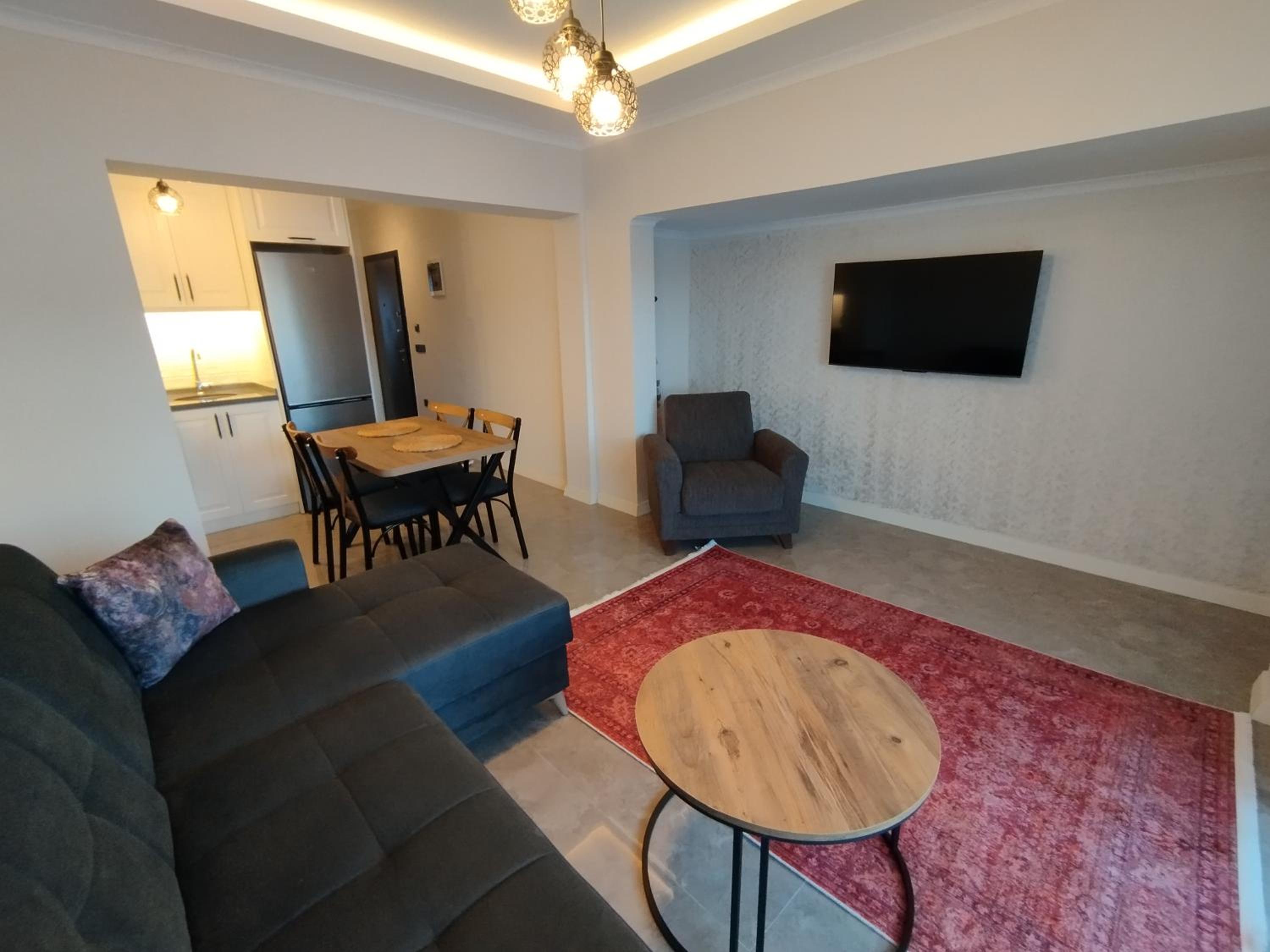 Apartment with View and Balcony - Photo 18
