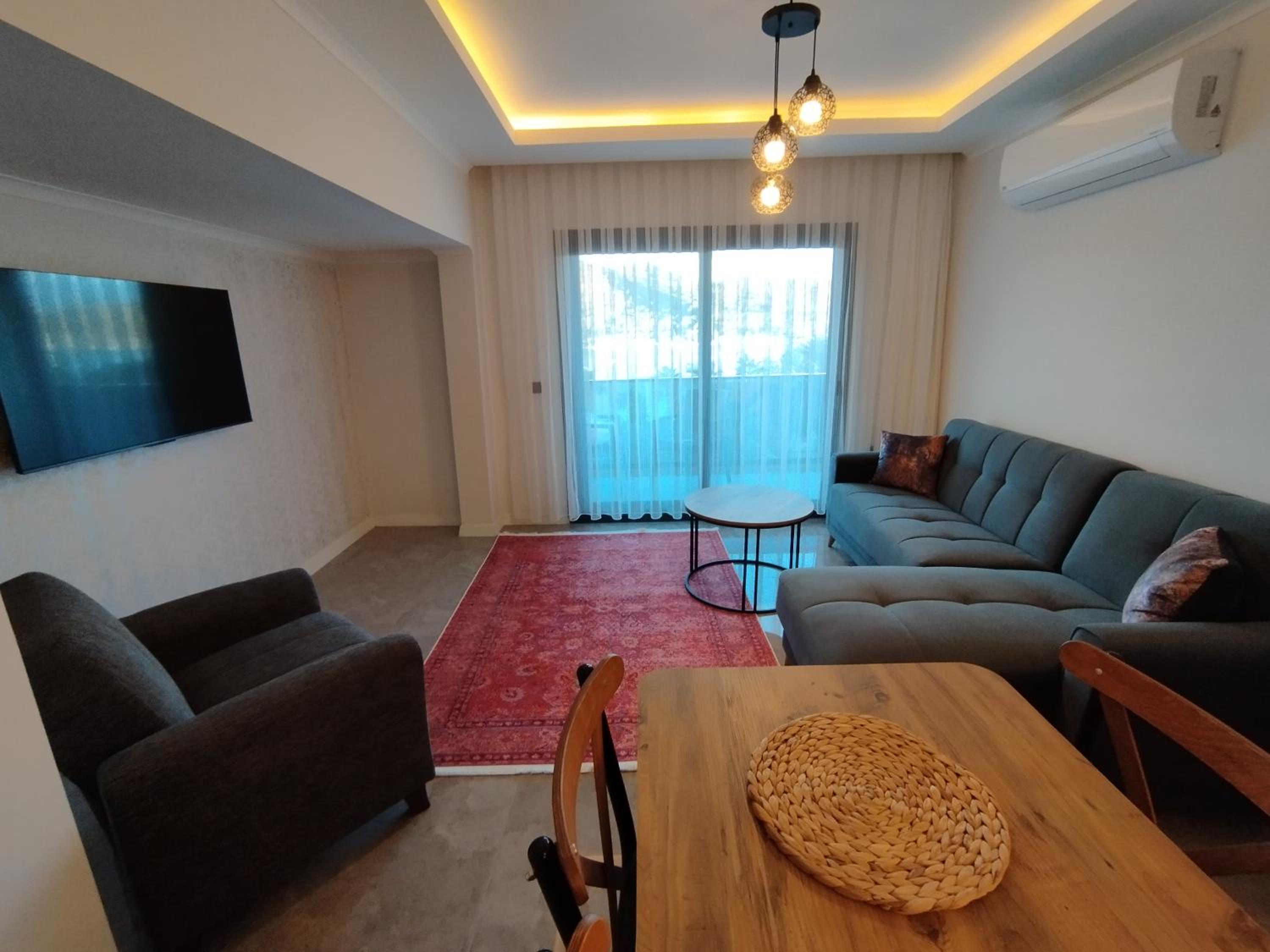 Apartment with View and Balcony - Photo 21