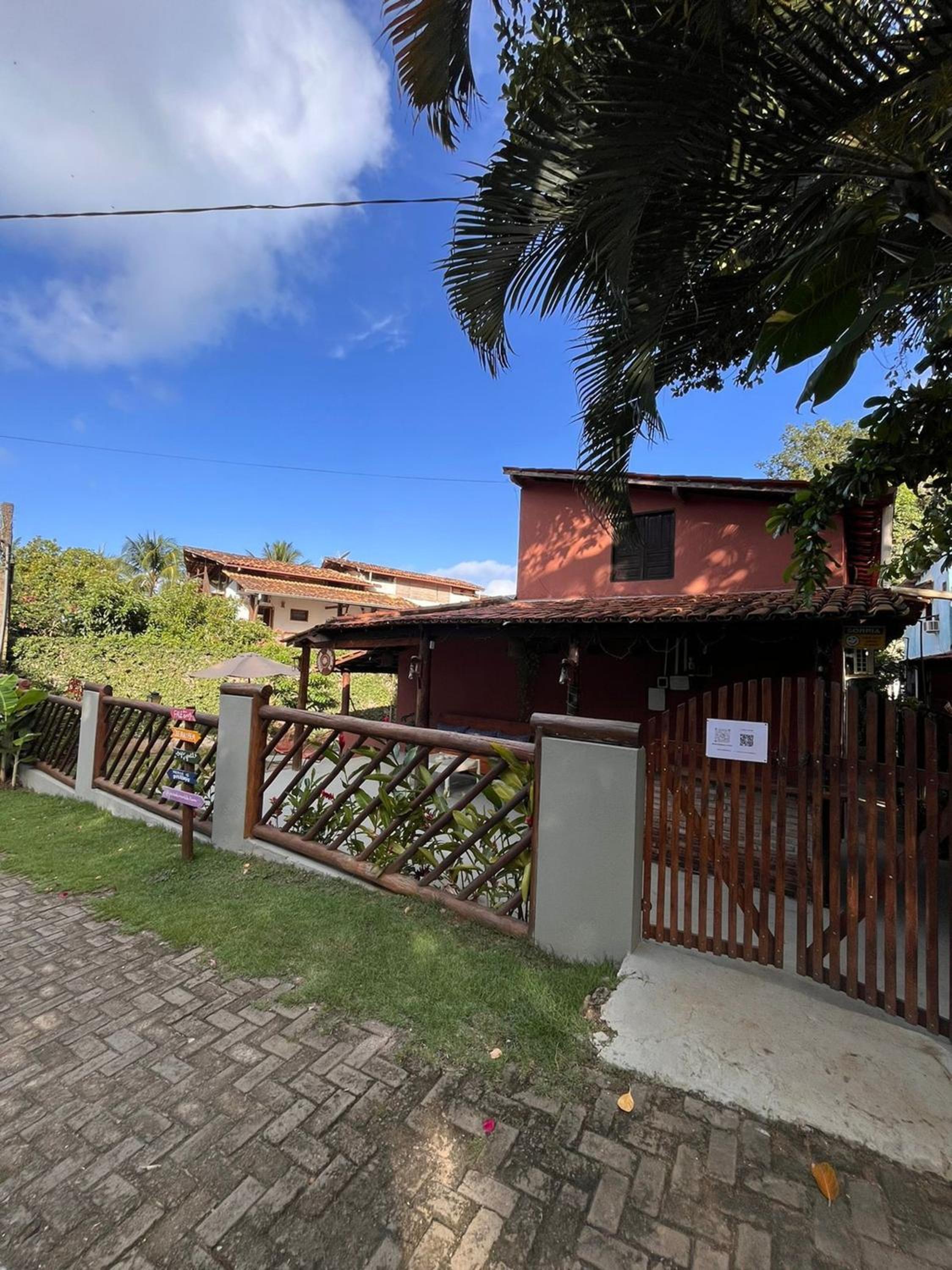 Triple Room with Balcony - Photo 34