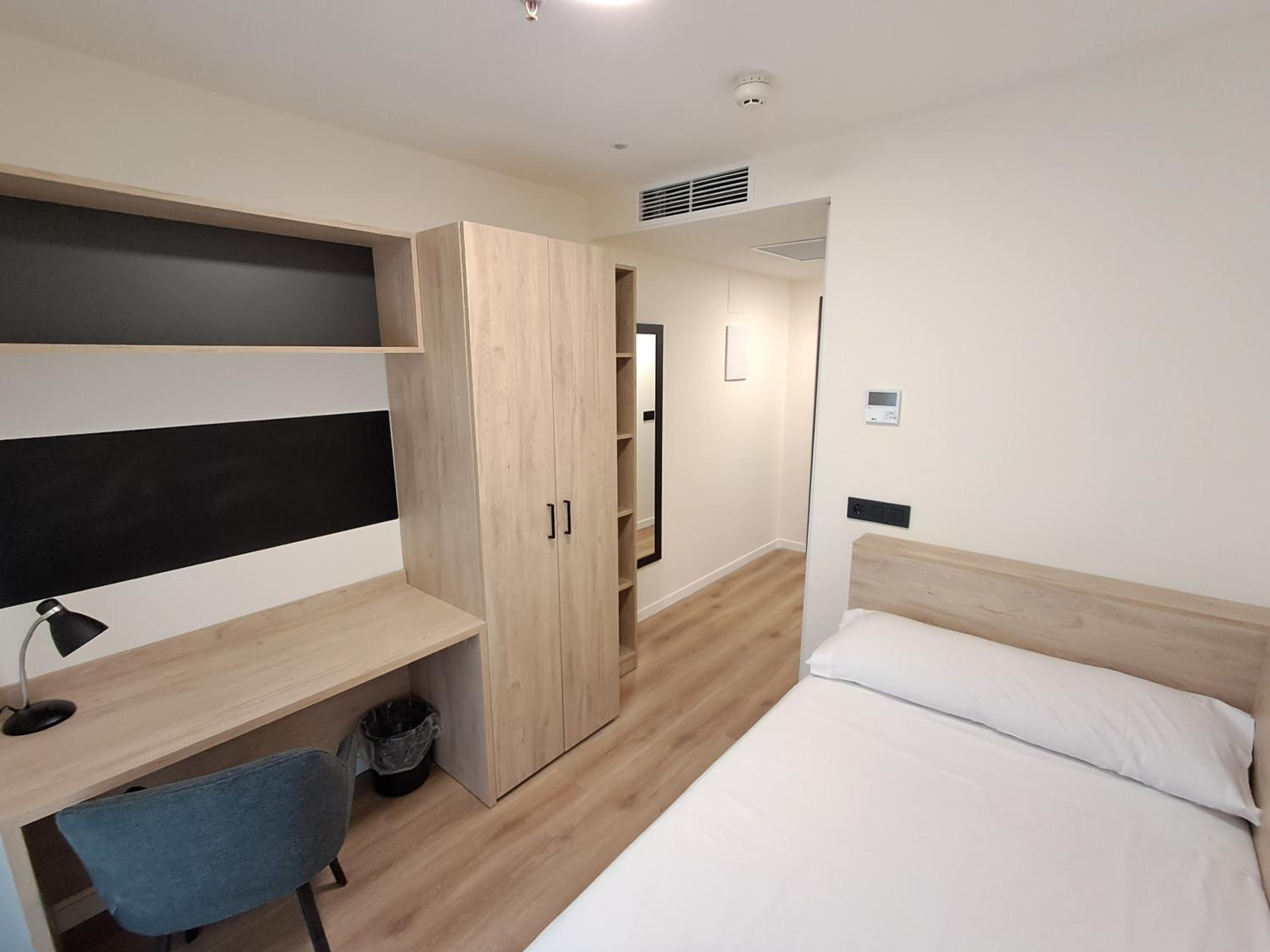 Habitación Individual Económica