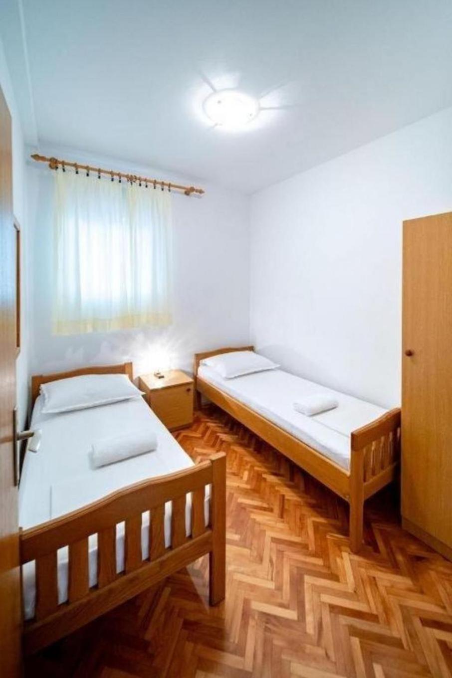 Three-Bedroom Apartment photo 1