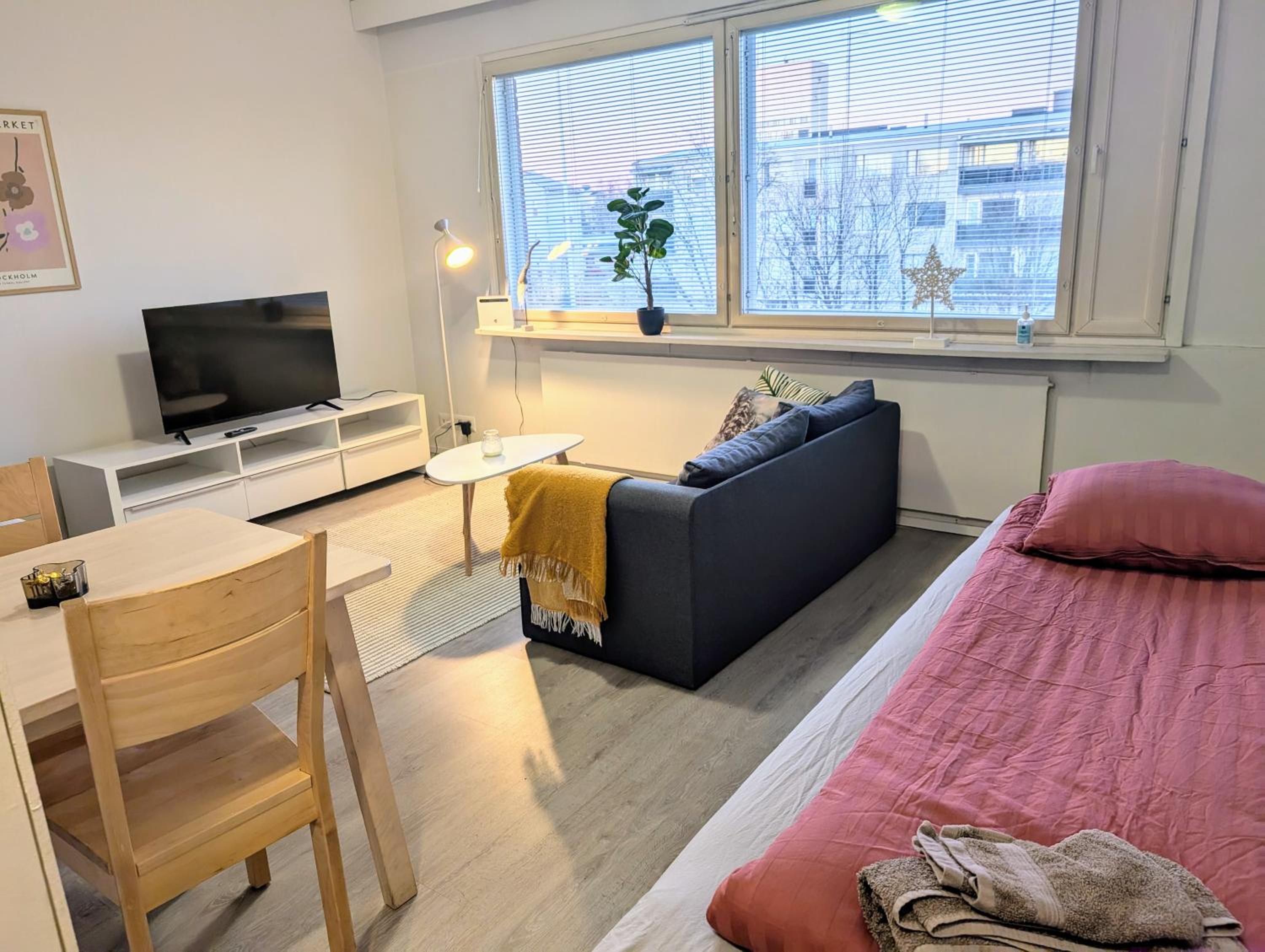 One-Bedroom Apartment