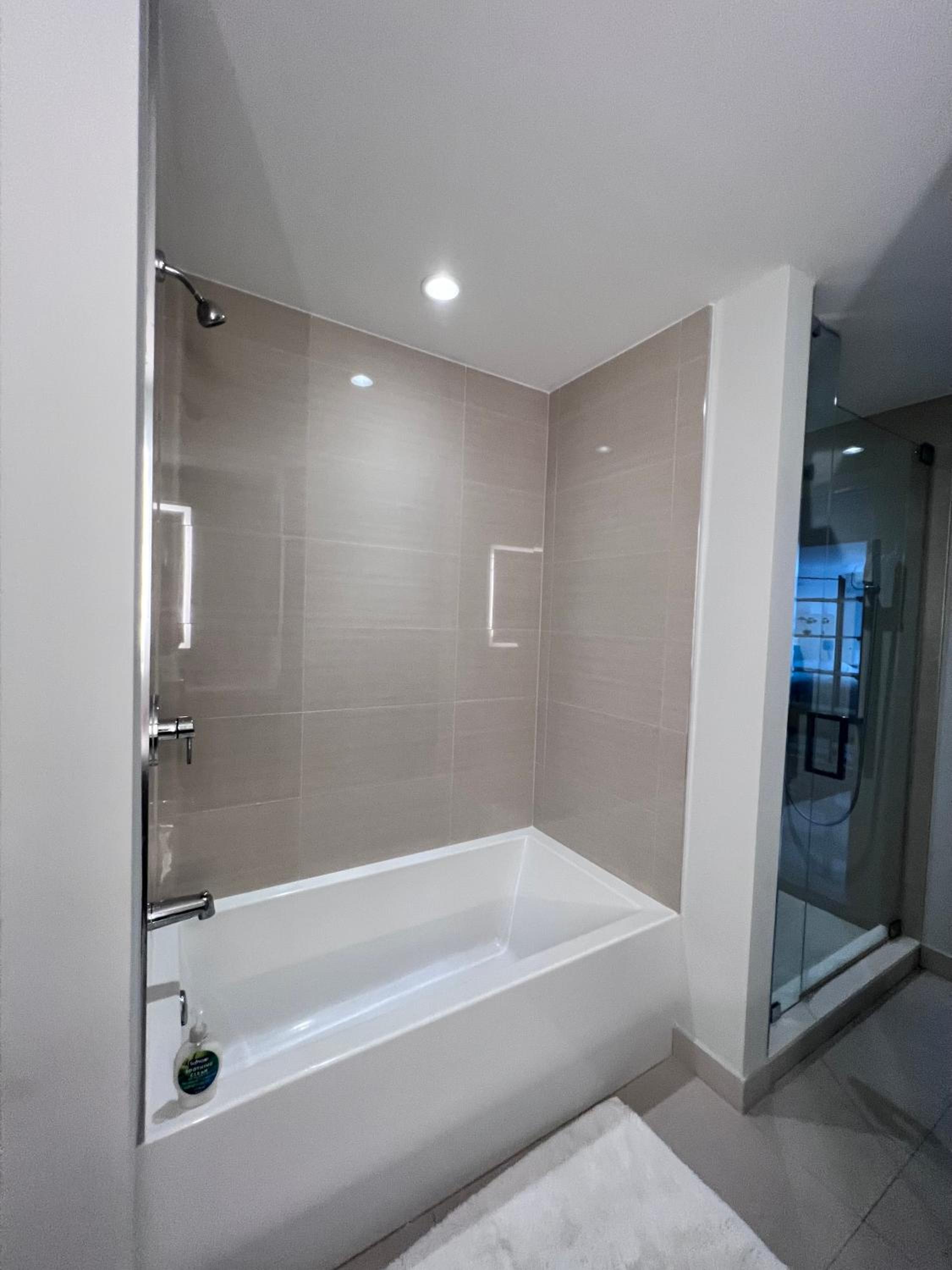 Studio Apartment photo 3