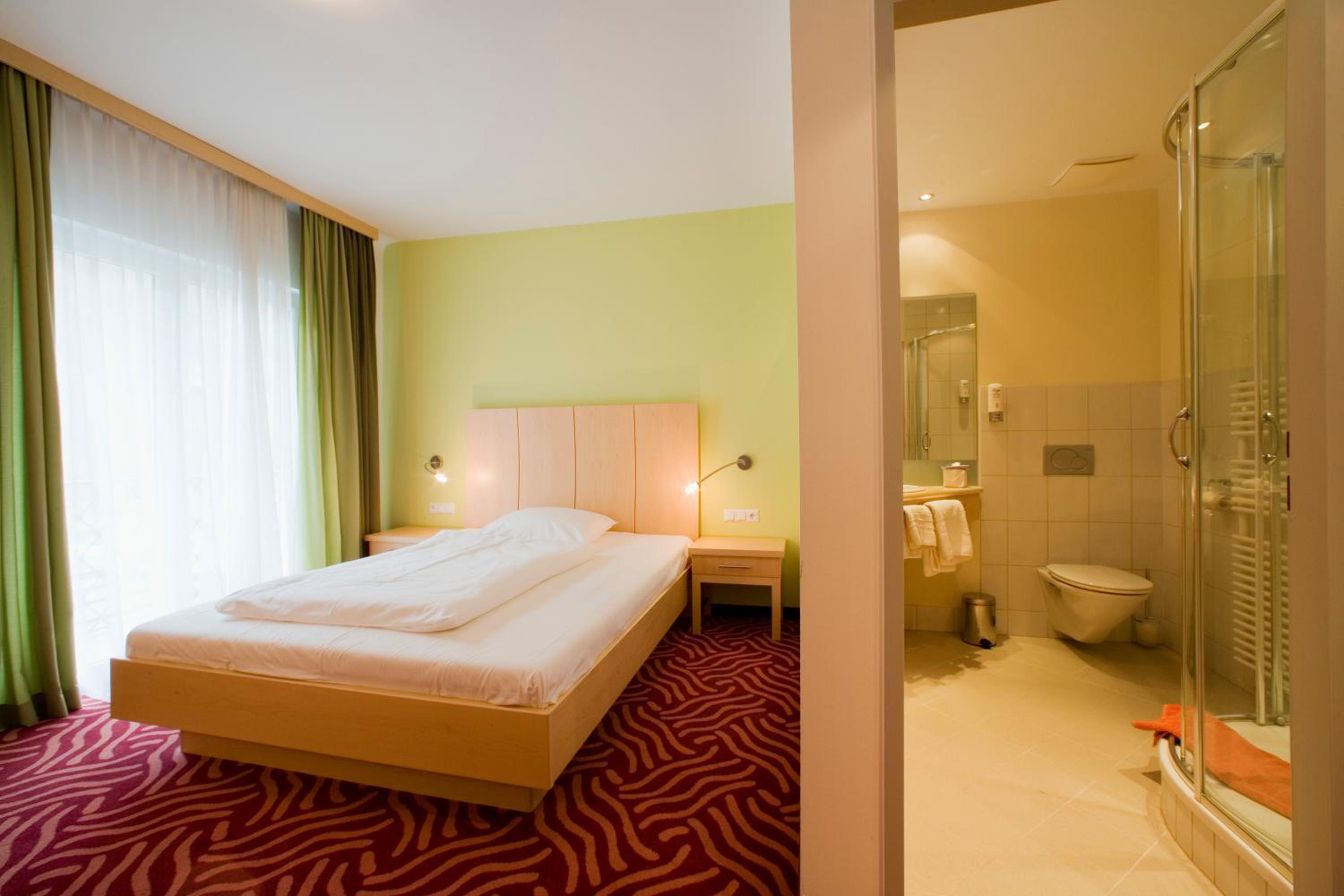 Single Room
