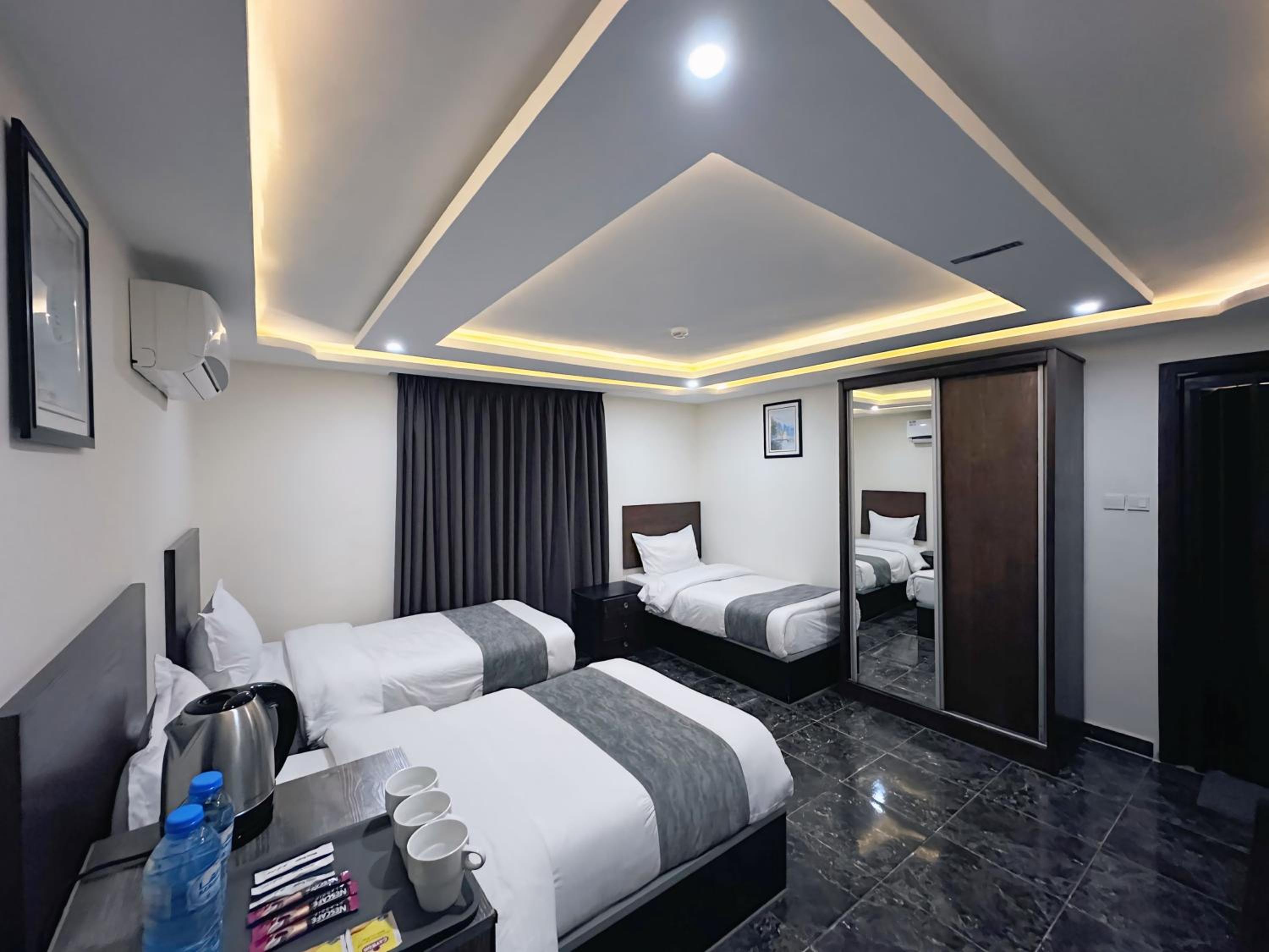 Basic Triple Room - Photo 3