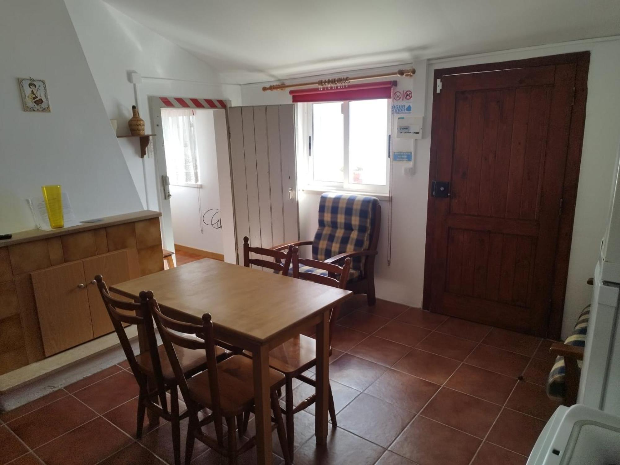 One-Bedroom House photo 3