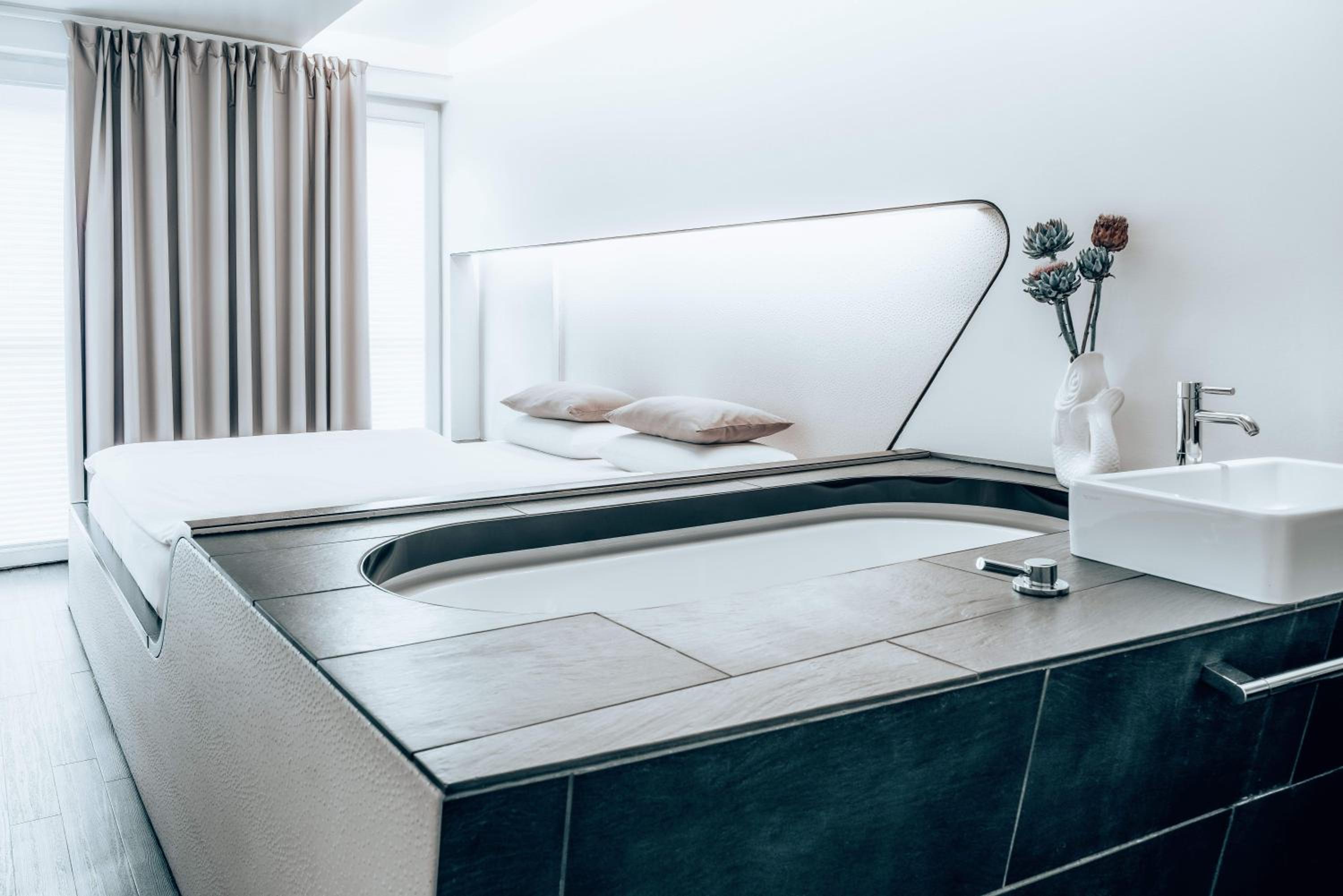 Double Room with Bath photo 1