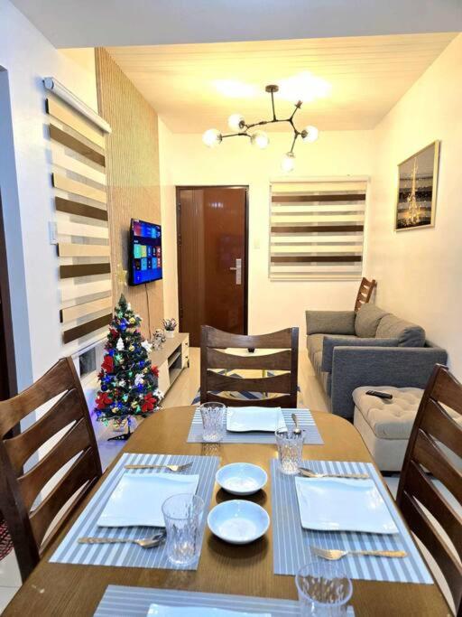 Four-Bedroom House photo 3