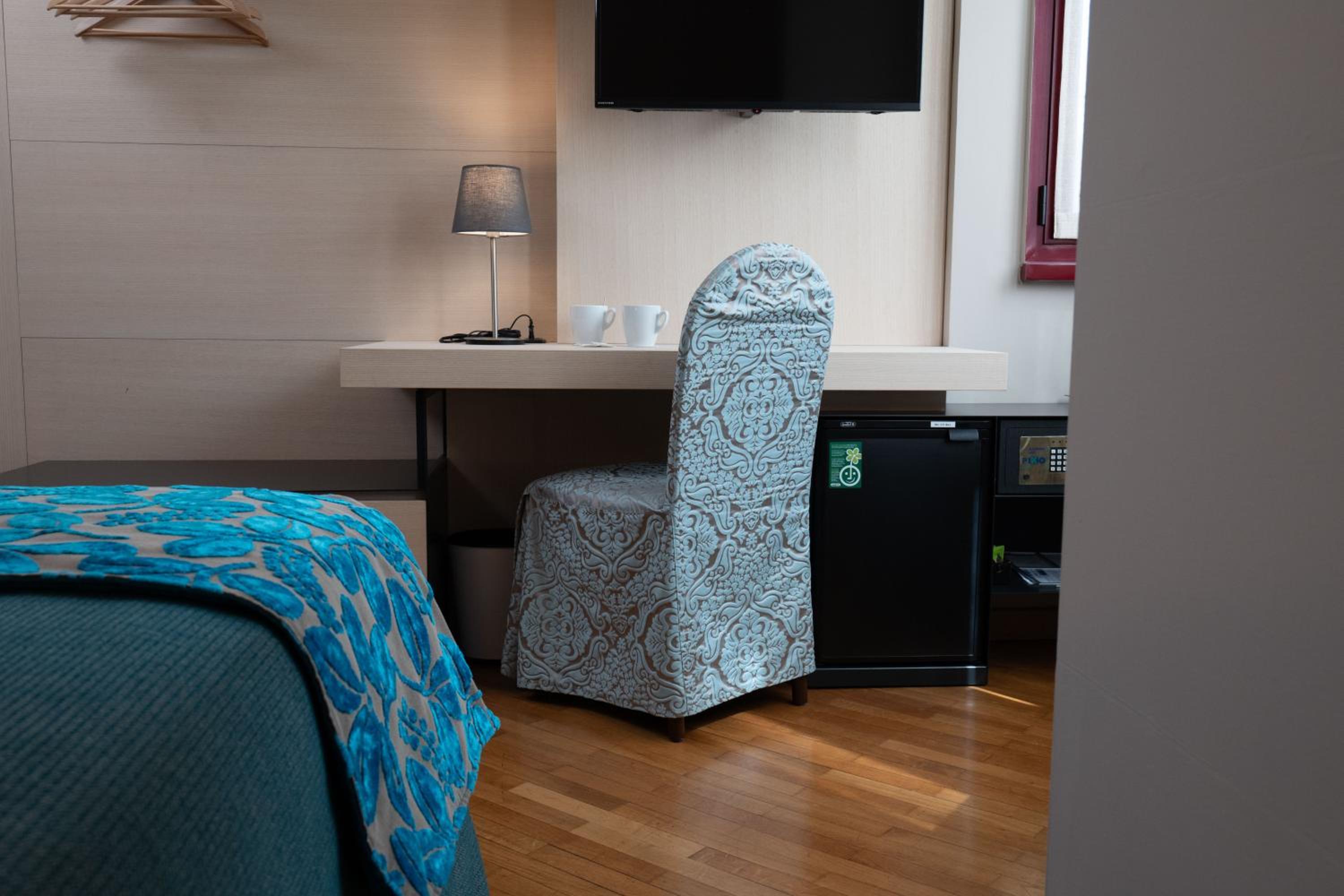 Double or Twin Room - Photo 1