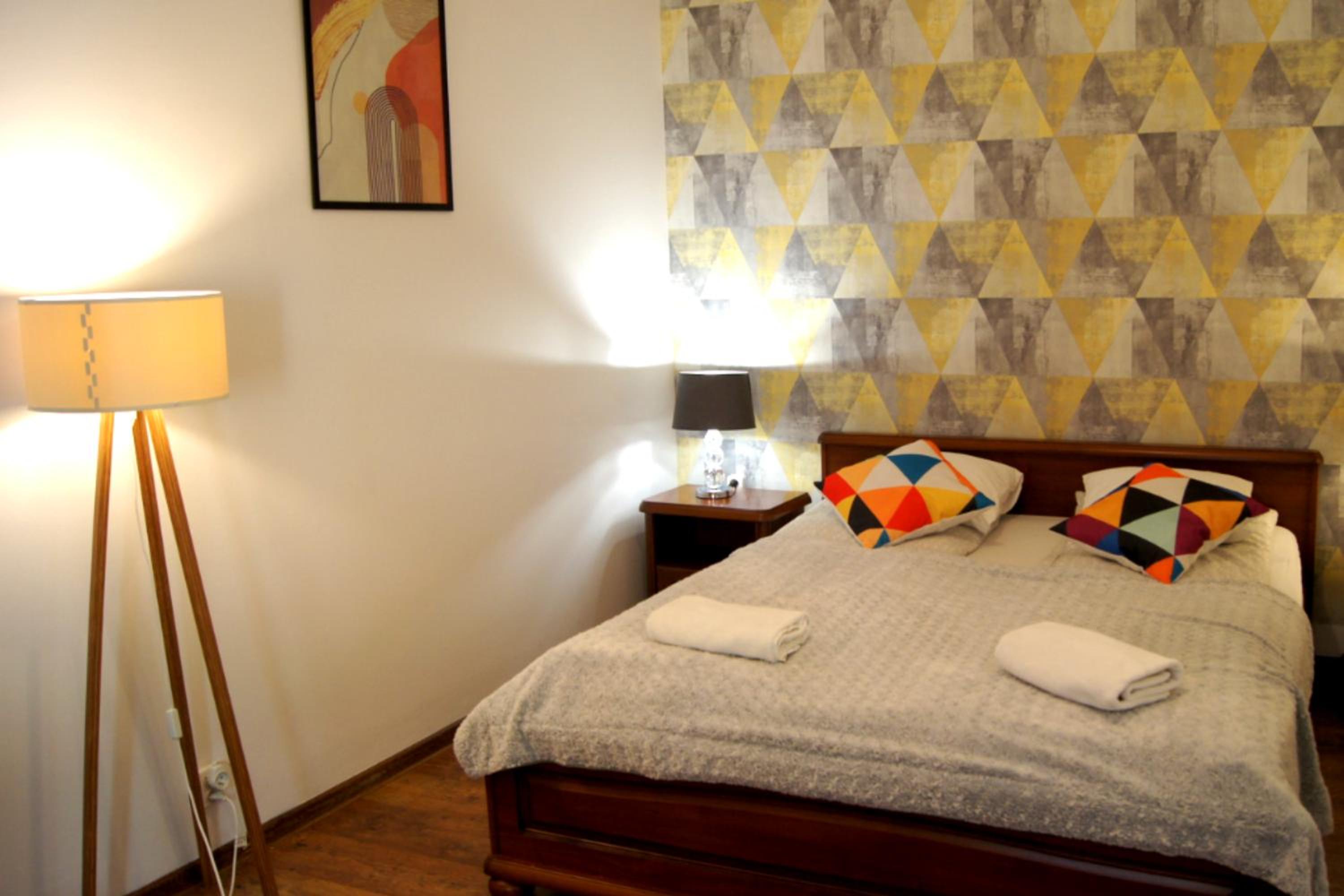 Two-Bedroom Apartment - 10 - Photo 11