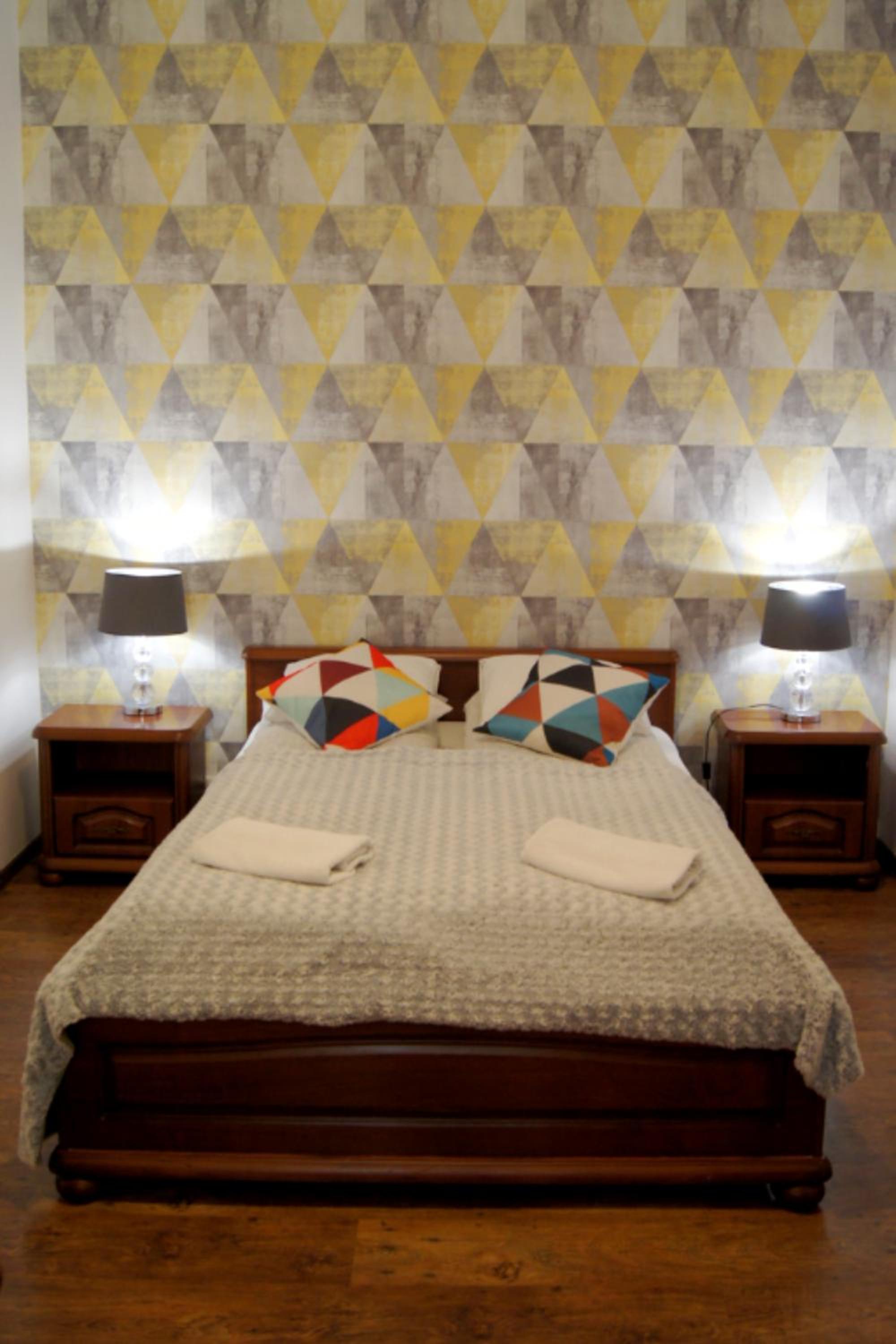 Two-Bedroom Apartment - 10 - Photo 4