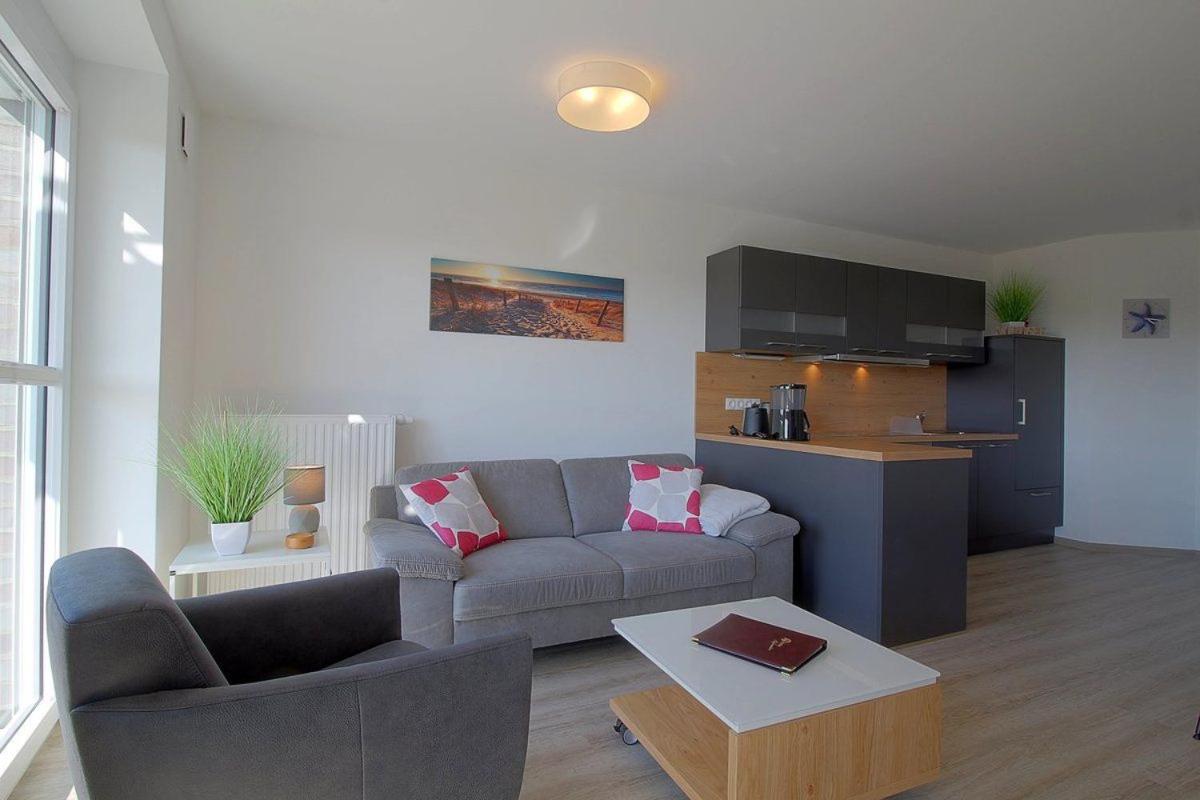 Apartment With Terrace photo 2