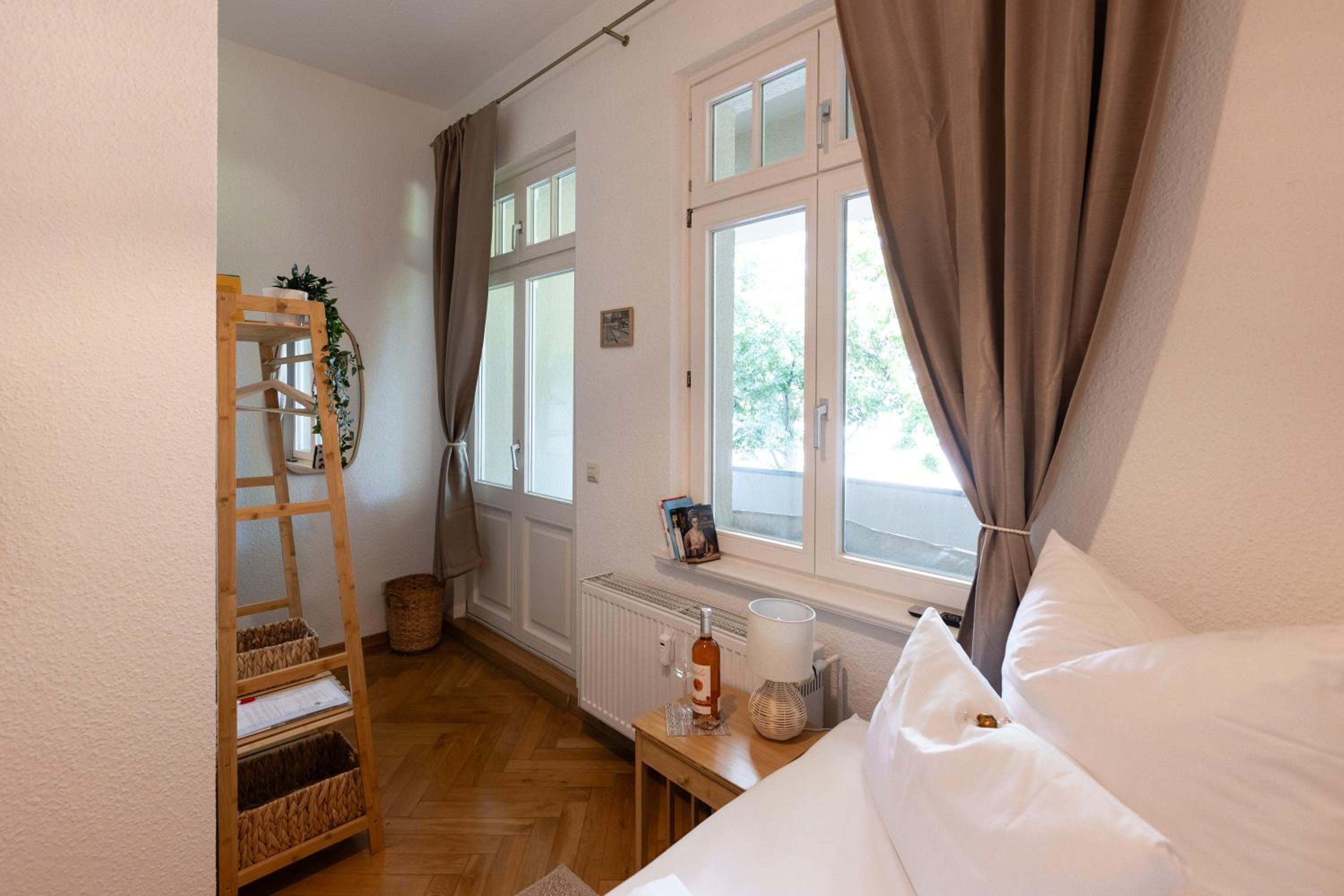 Single Room with Balcony photo 3