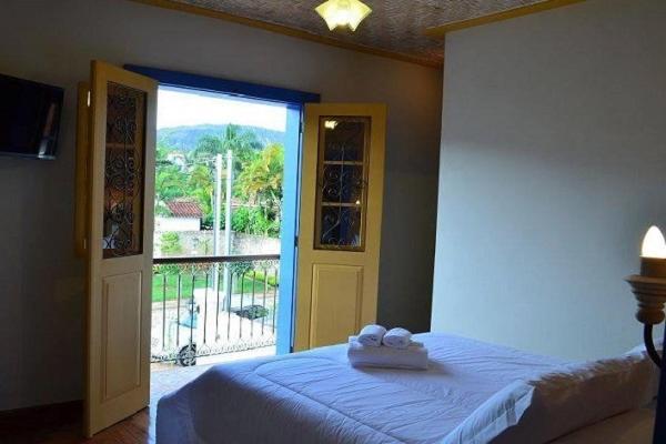 Double Room with Mountain View
