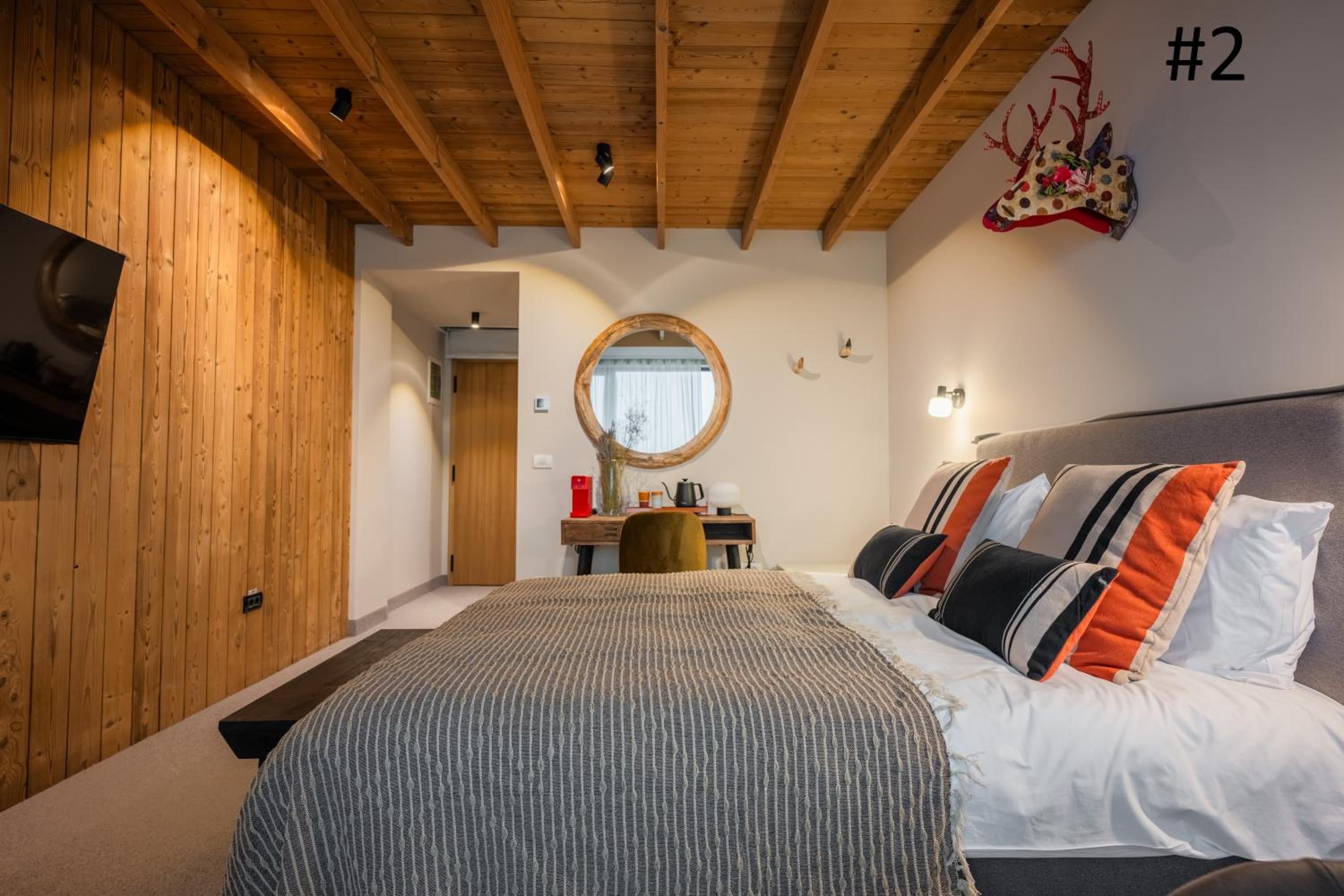 Deluxe Double Room- Panoramic View with Loggia photo 3