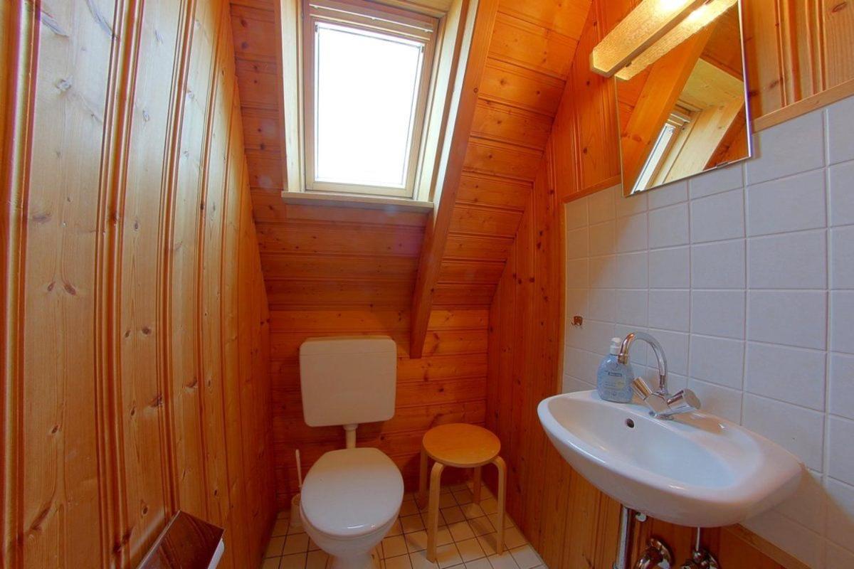 Two-Bedroom House photo 3
