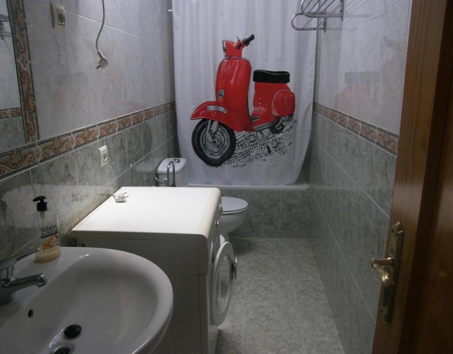 Two-Bedroom House photo 2