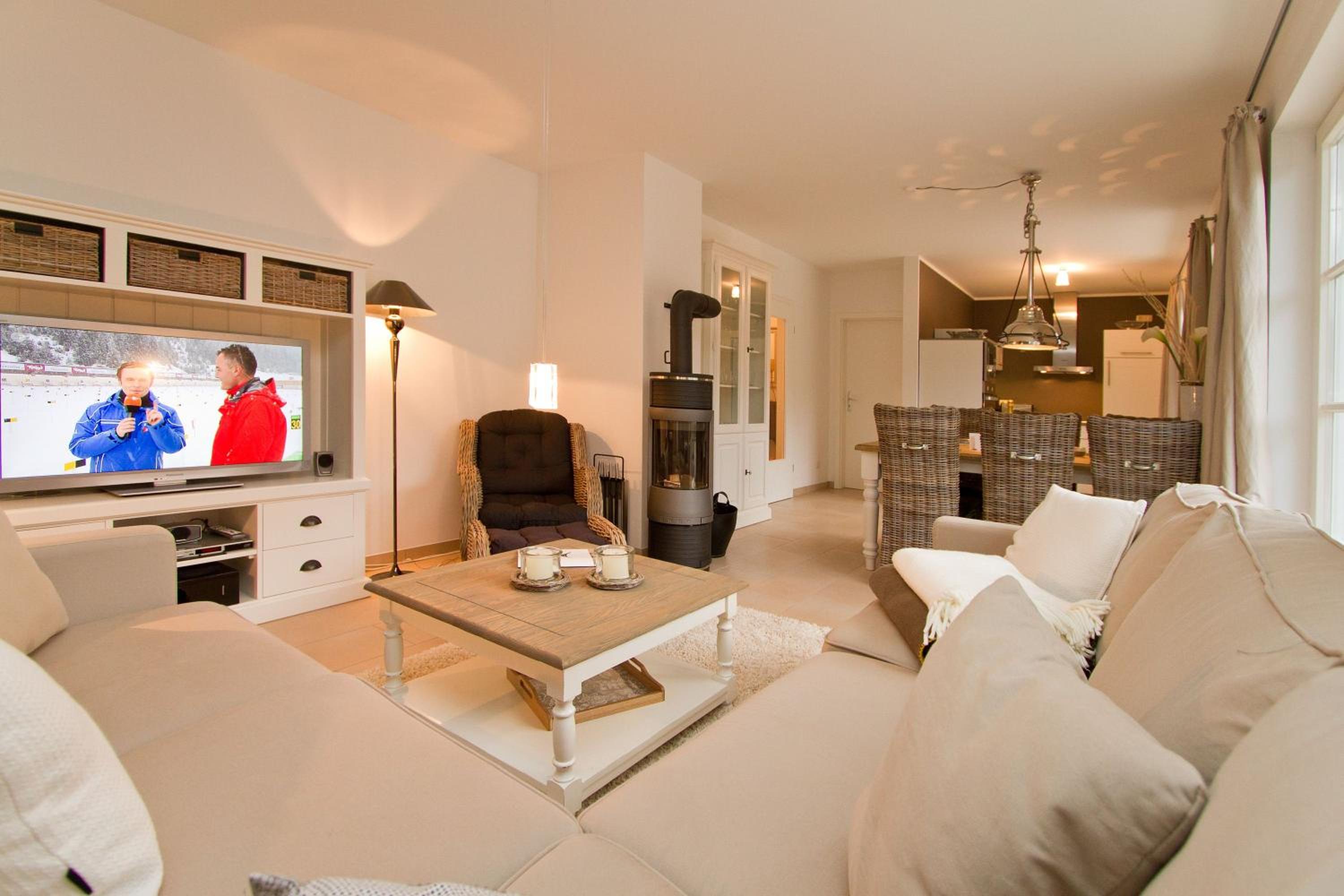 Three-Bedroom House photo 1