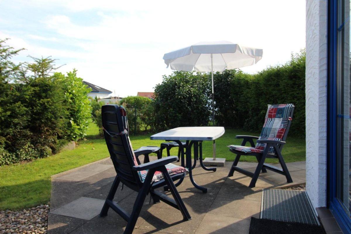 Apartment With Terrace photo 3