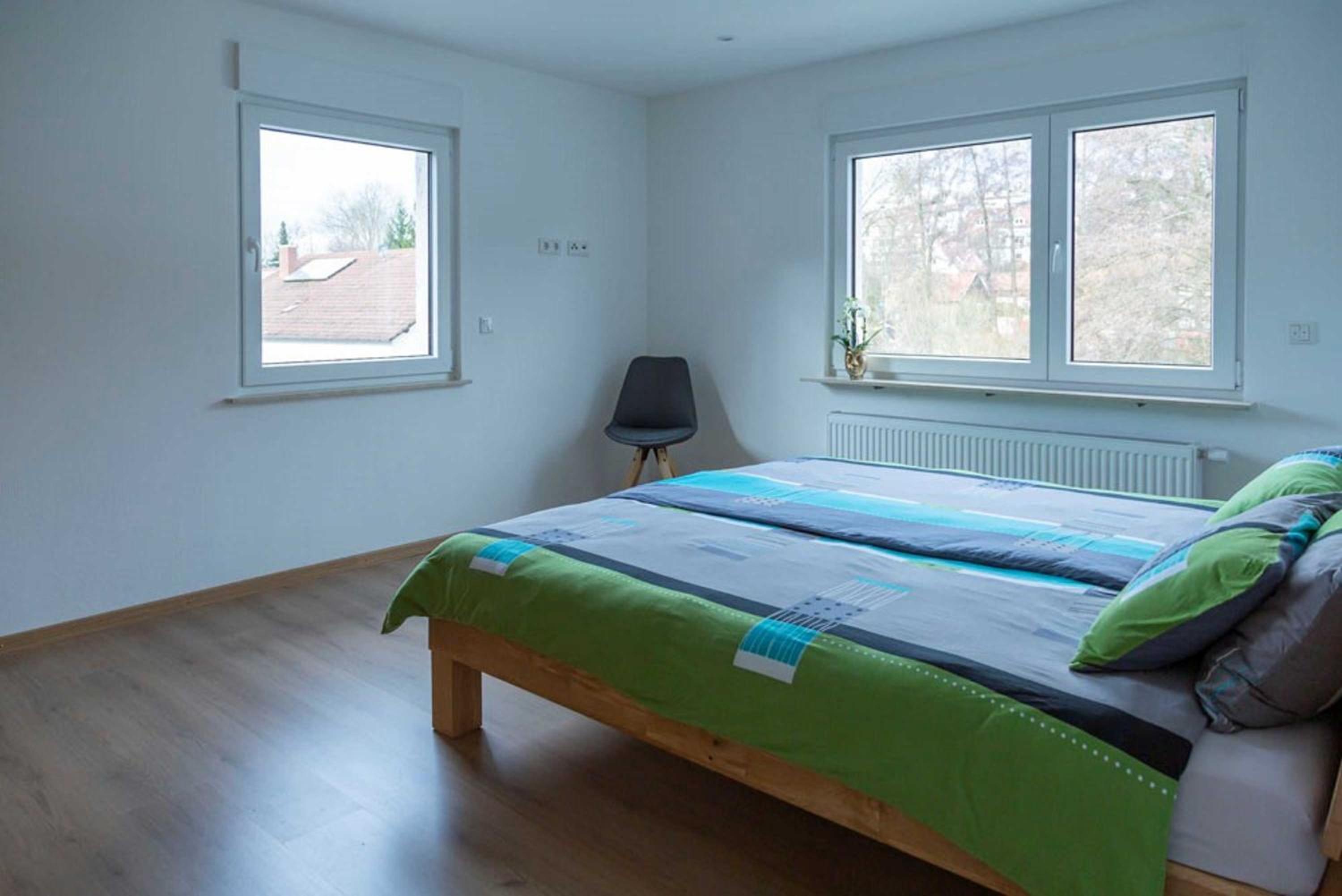 One-Bedroom Apartment with Shower photo 1