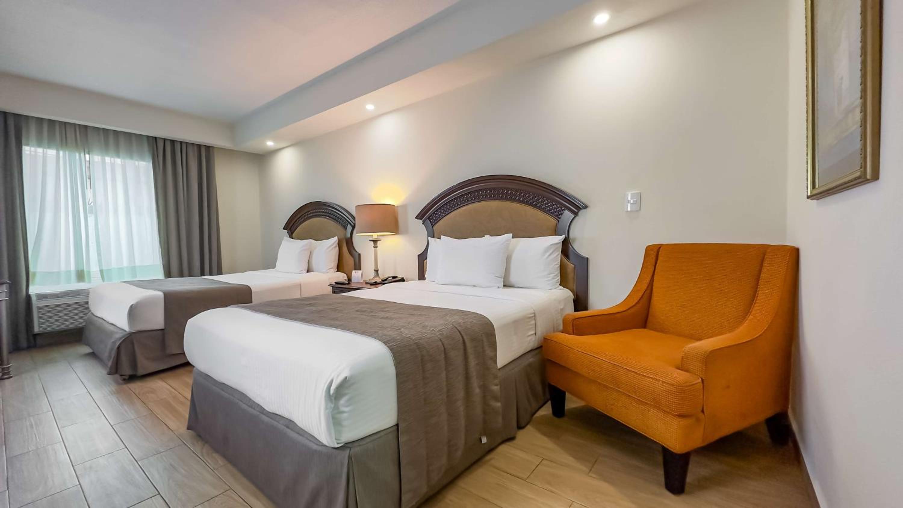 Superior Room with 2 Double Beds and Kitchenette - Non Smoking - Photo 1