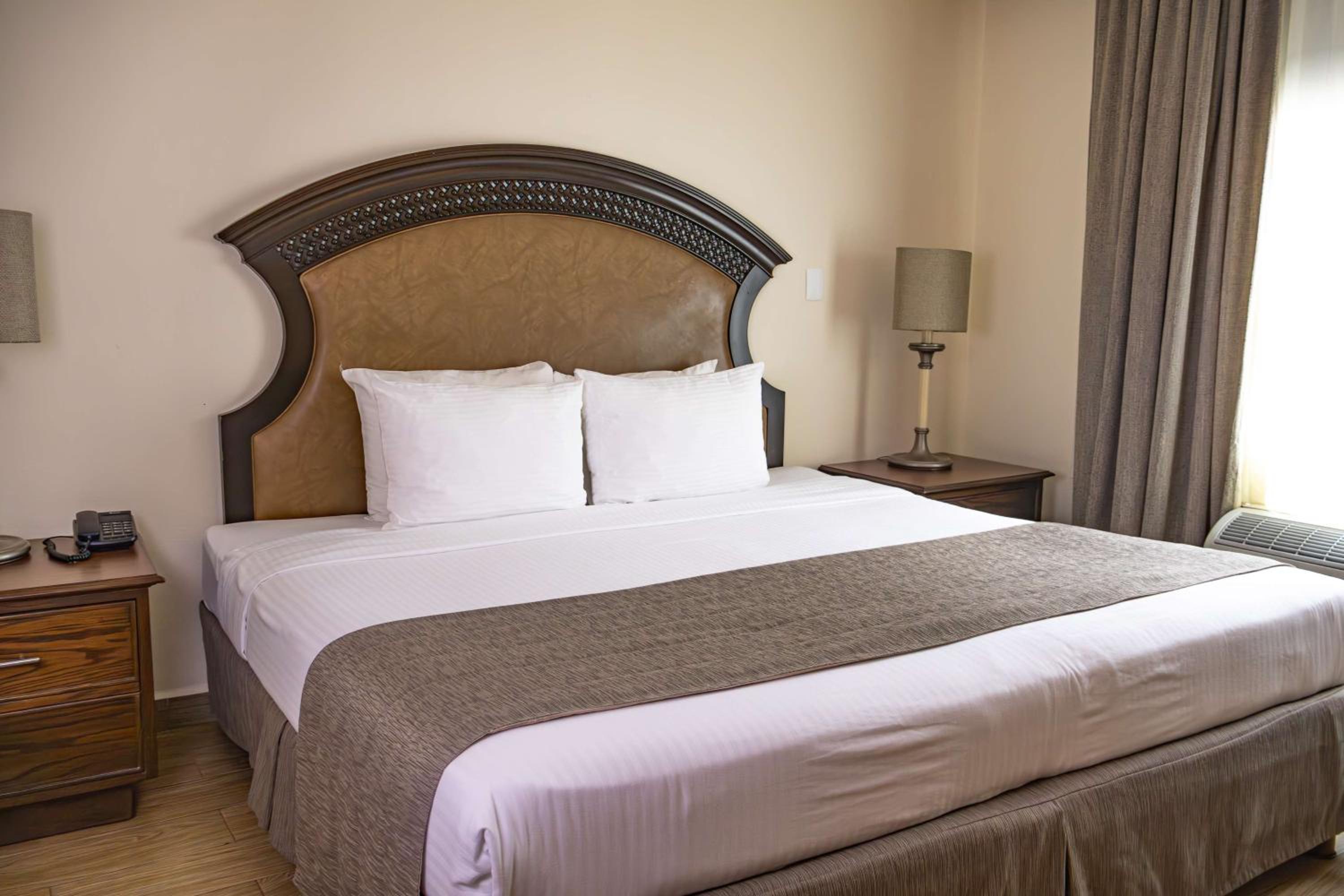 King Room with Kitchenette - Non-smoking - Photo 1