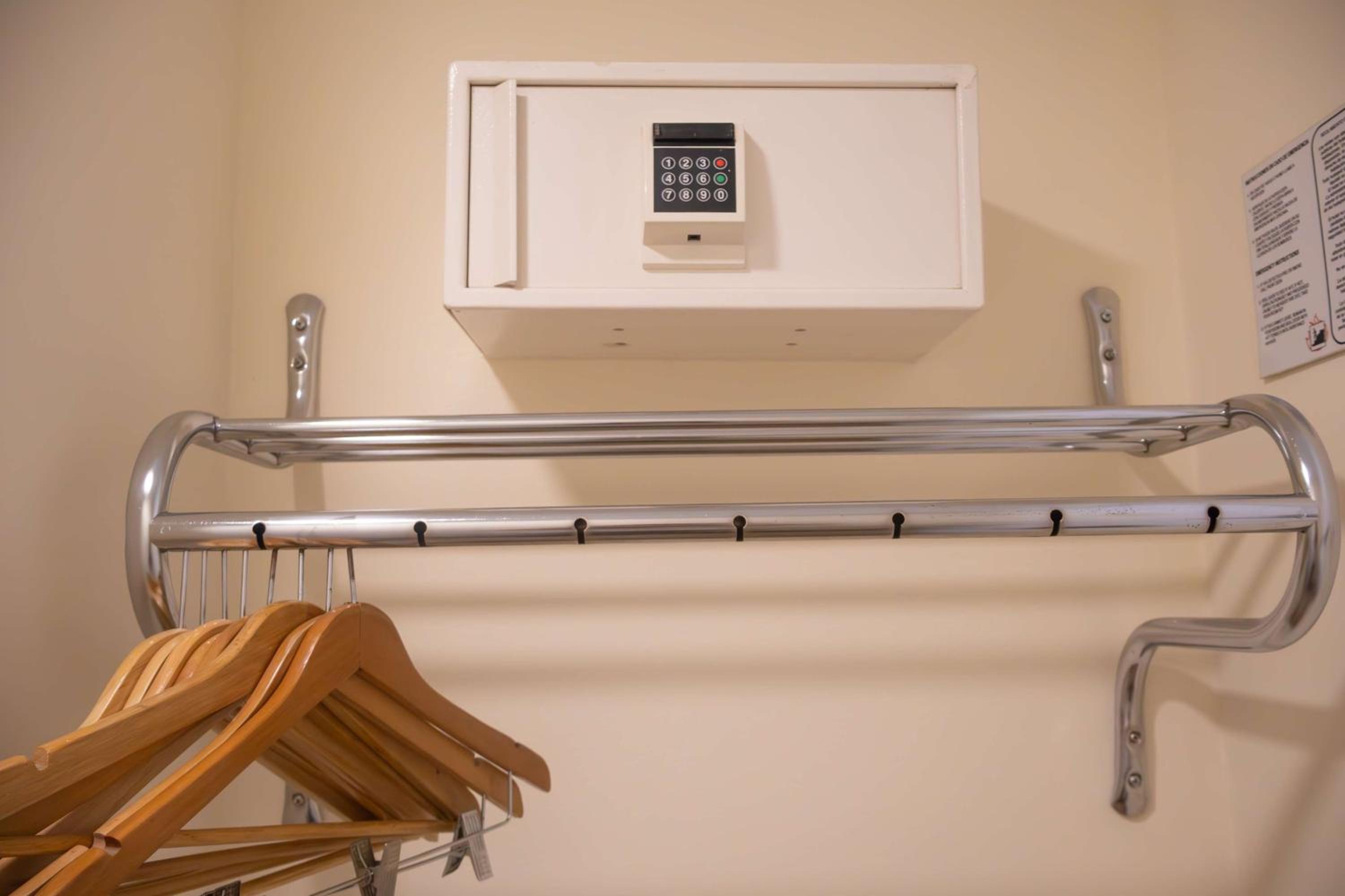 King Room with Kitchenette - Non-smoking - Photo 7