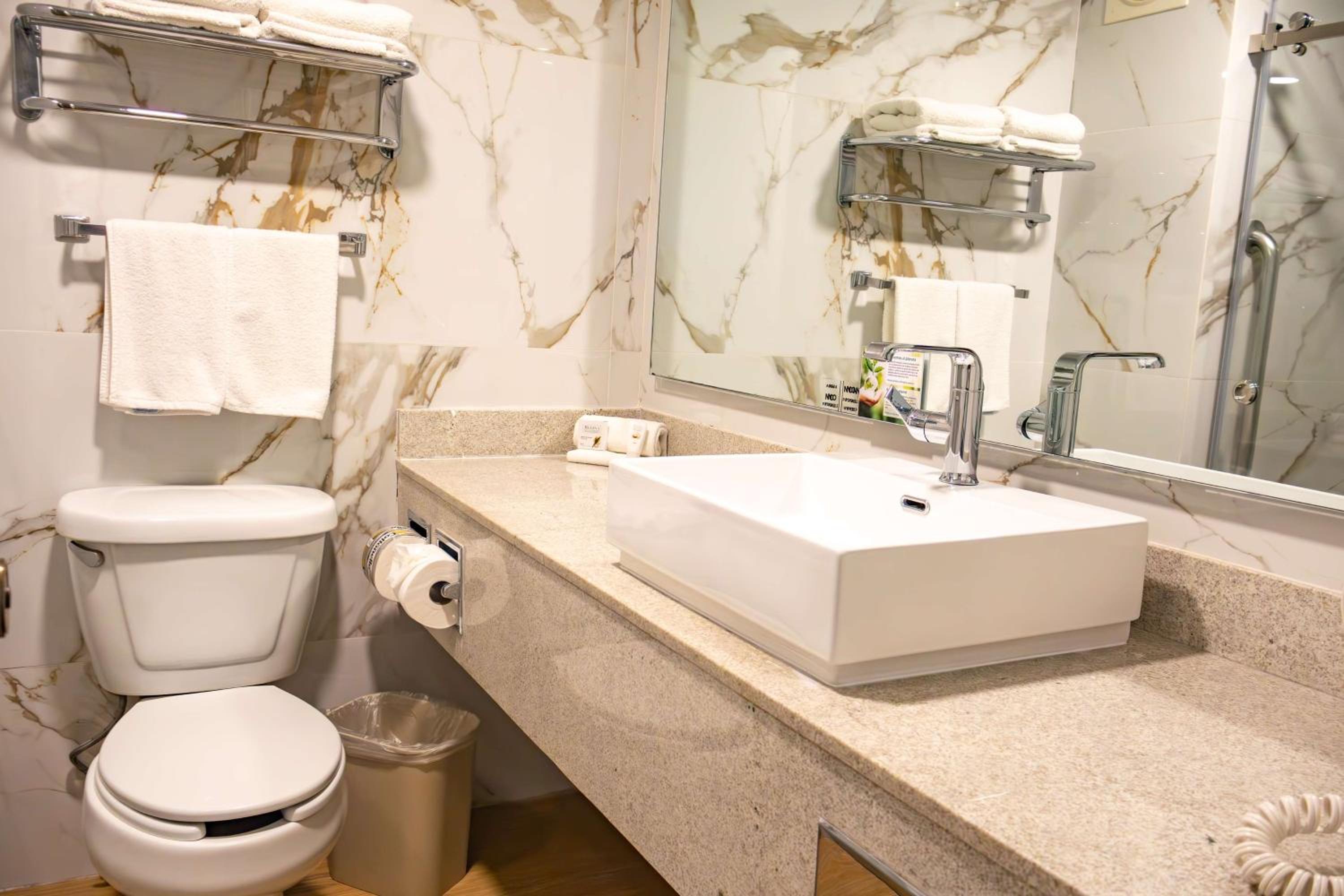 King Room with Kitchenette - Non-smoking - Photo 6