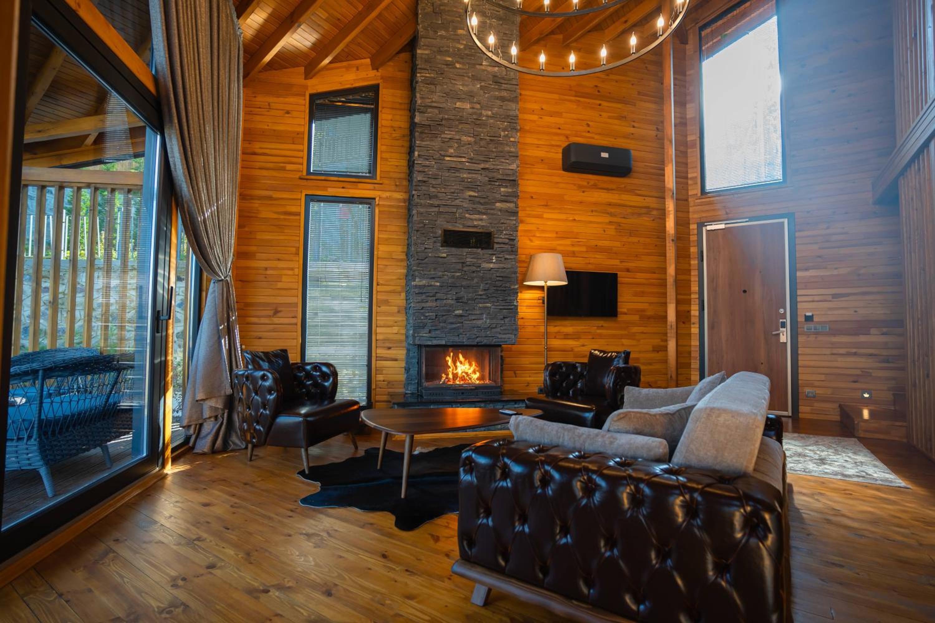 Superior Bungalow