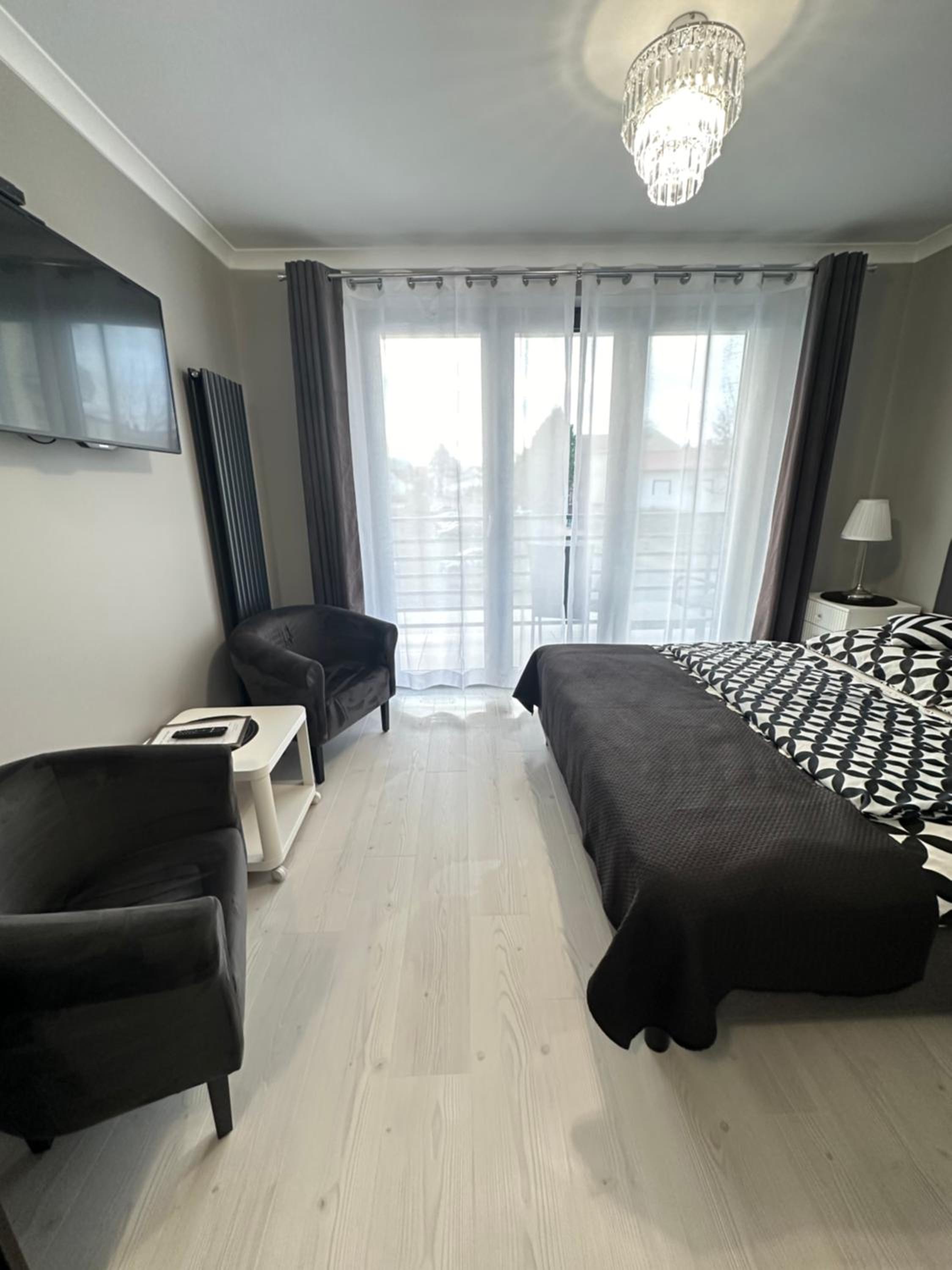 Double Room with Balcony photo 3