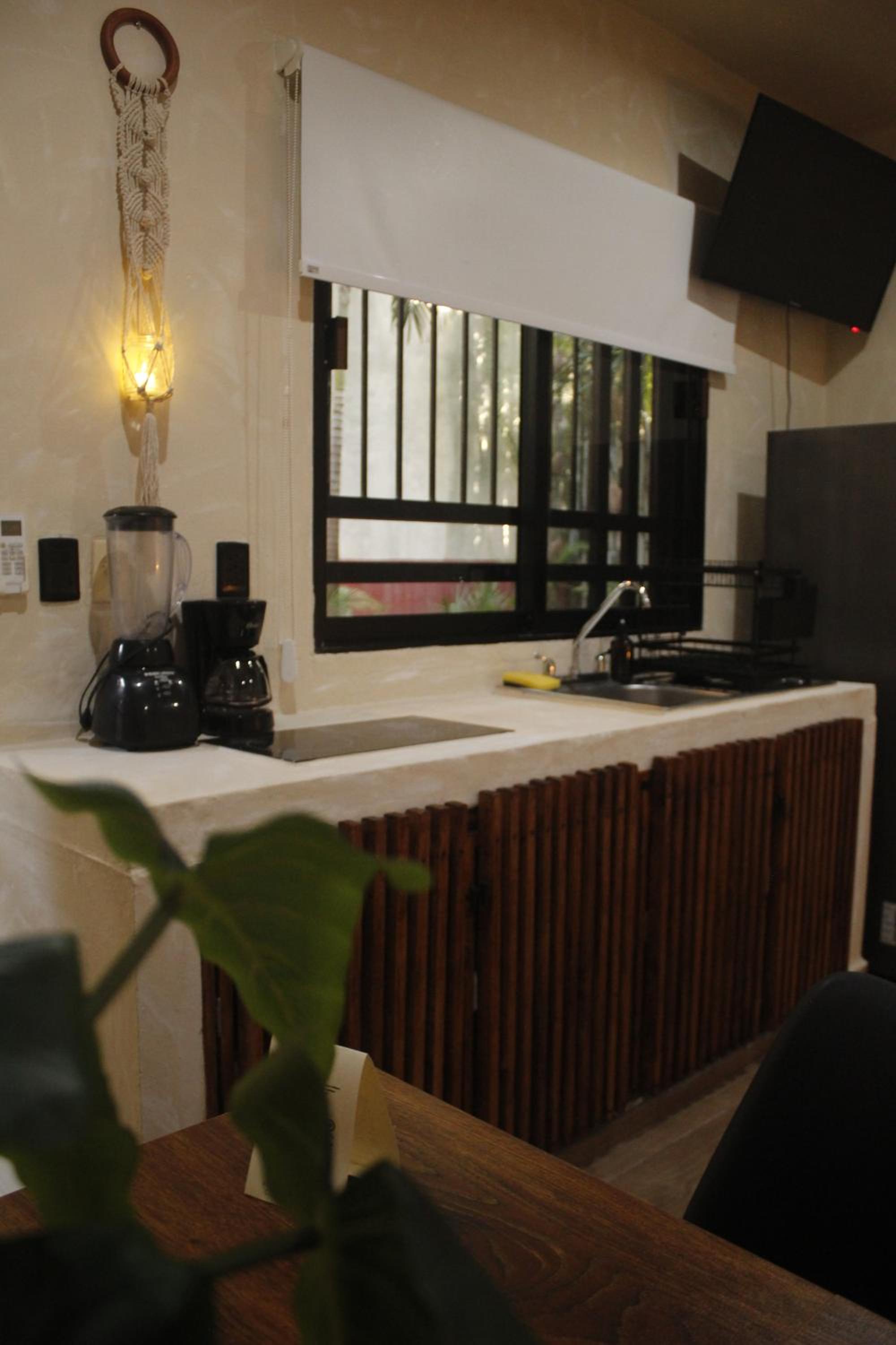 Family Studio - Photo 25