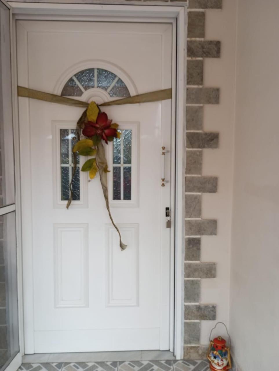 One-Bedroom House - Photo 17