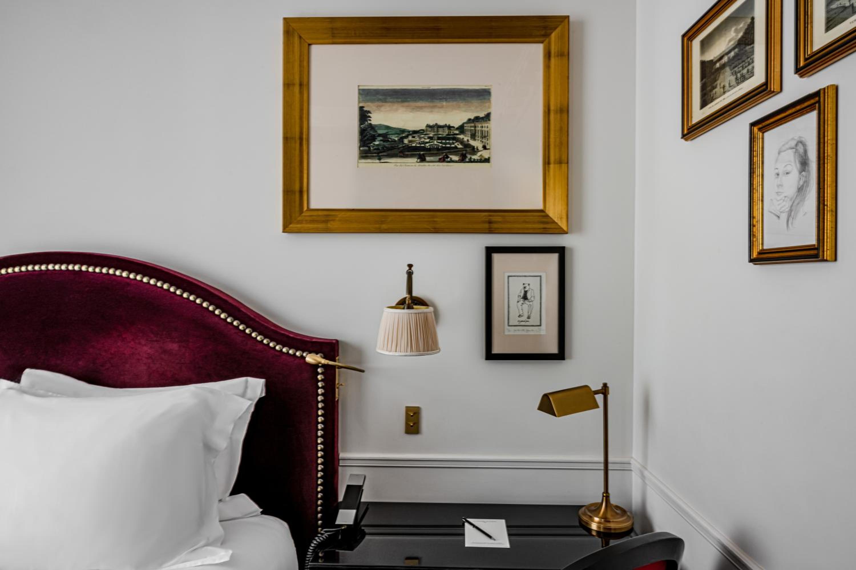 Suite with City View photo 3