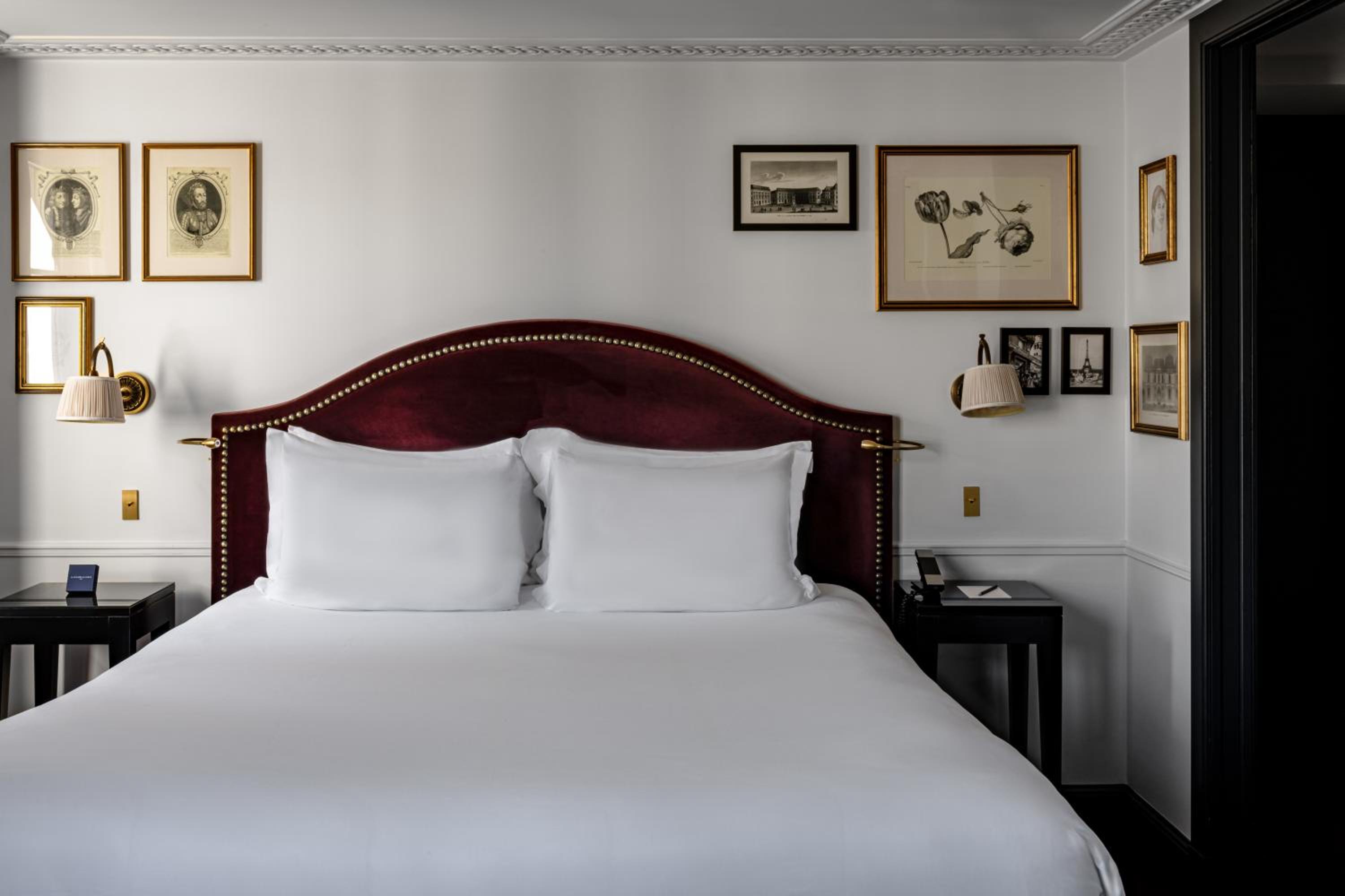 Suite with City View photo 1